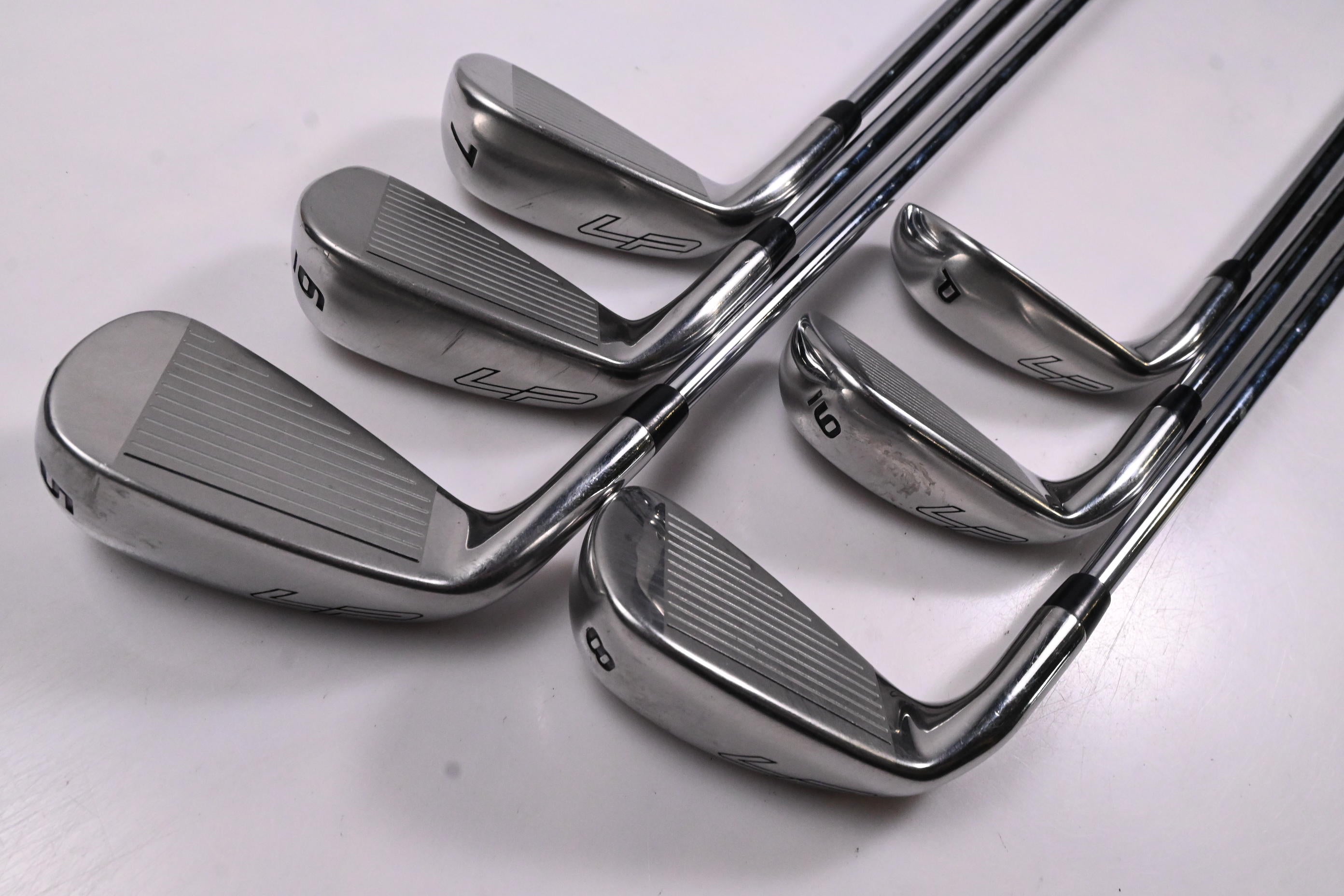 Wilson Launch Pad 2022 Irons / 5-PW / Regular Flex KBS Tour Lite Shafts