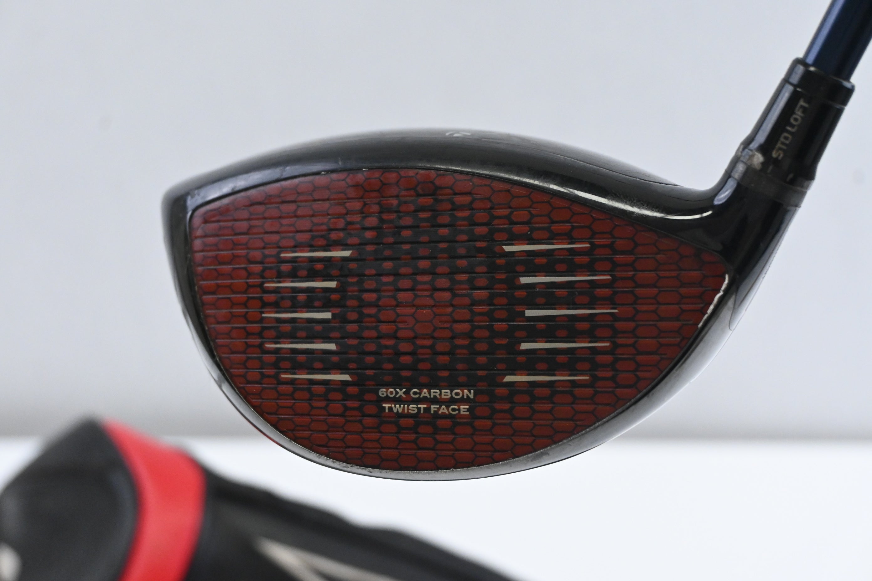 Taylormade Stealth Plus Driver / 10.5 Degree / Regular Flex Fujikura Ventus Blue 5