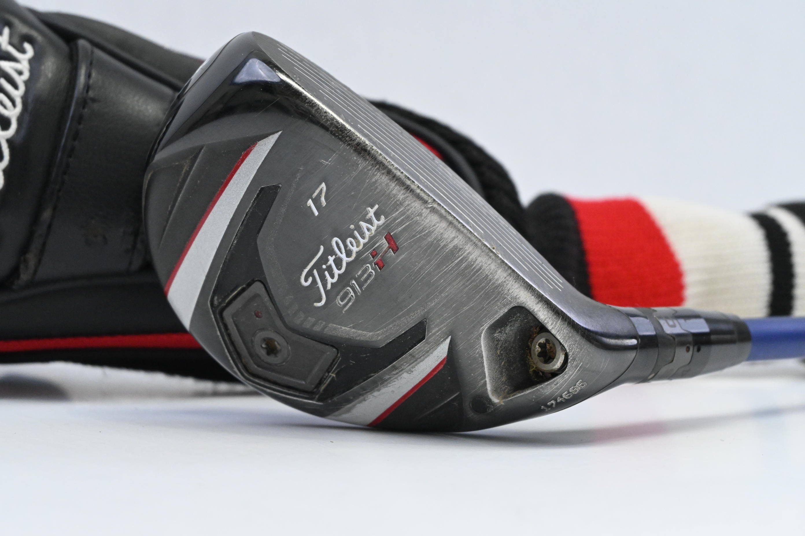 Titleist 913H #2 Hybrid / 17 Degree / Regular Flex Diamana S+ 72 Shaft