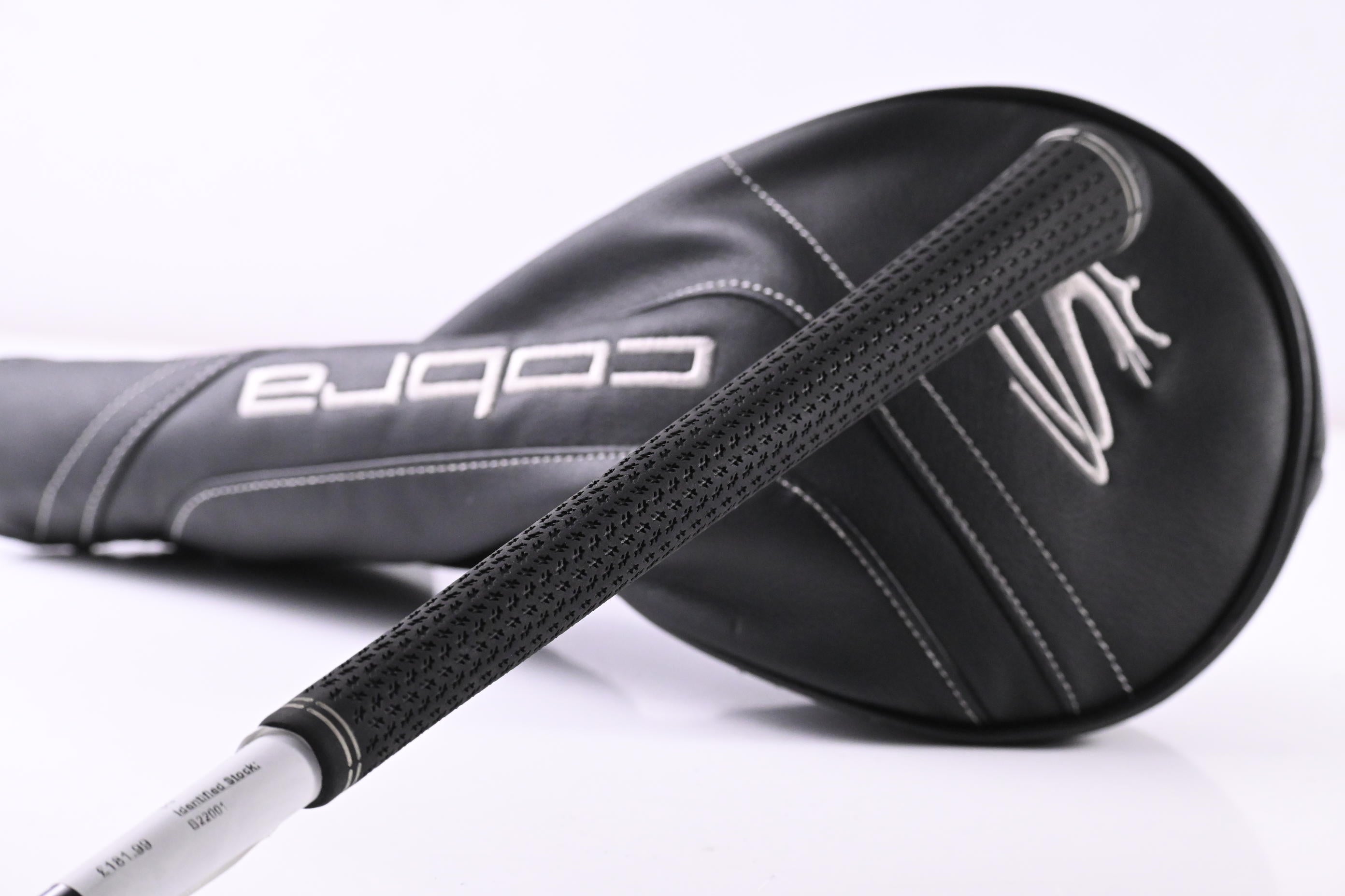 Cobra Aerojet Max Driver / 10.5 Degree / X-Flex Kai'Li White 70 Shaft