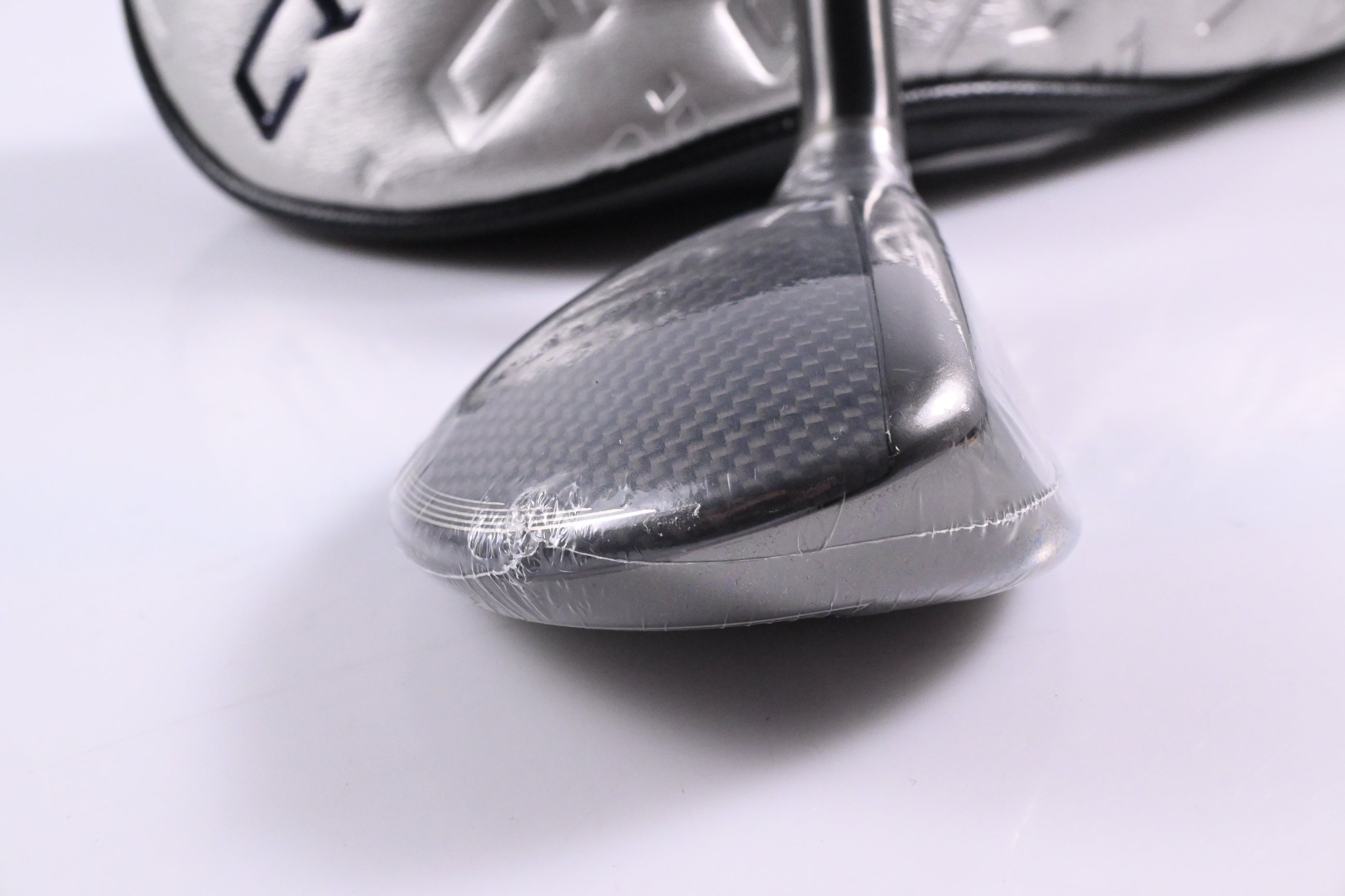 Taylormade Qi35 Max Lite #5 Hybrid / 27 Degree / Senior Flex Vanquish 5 Shaft