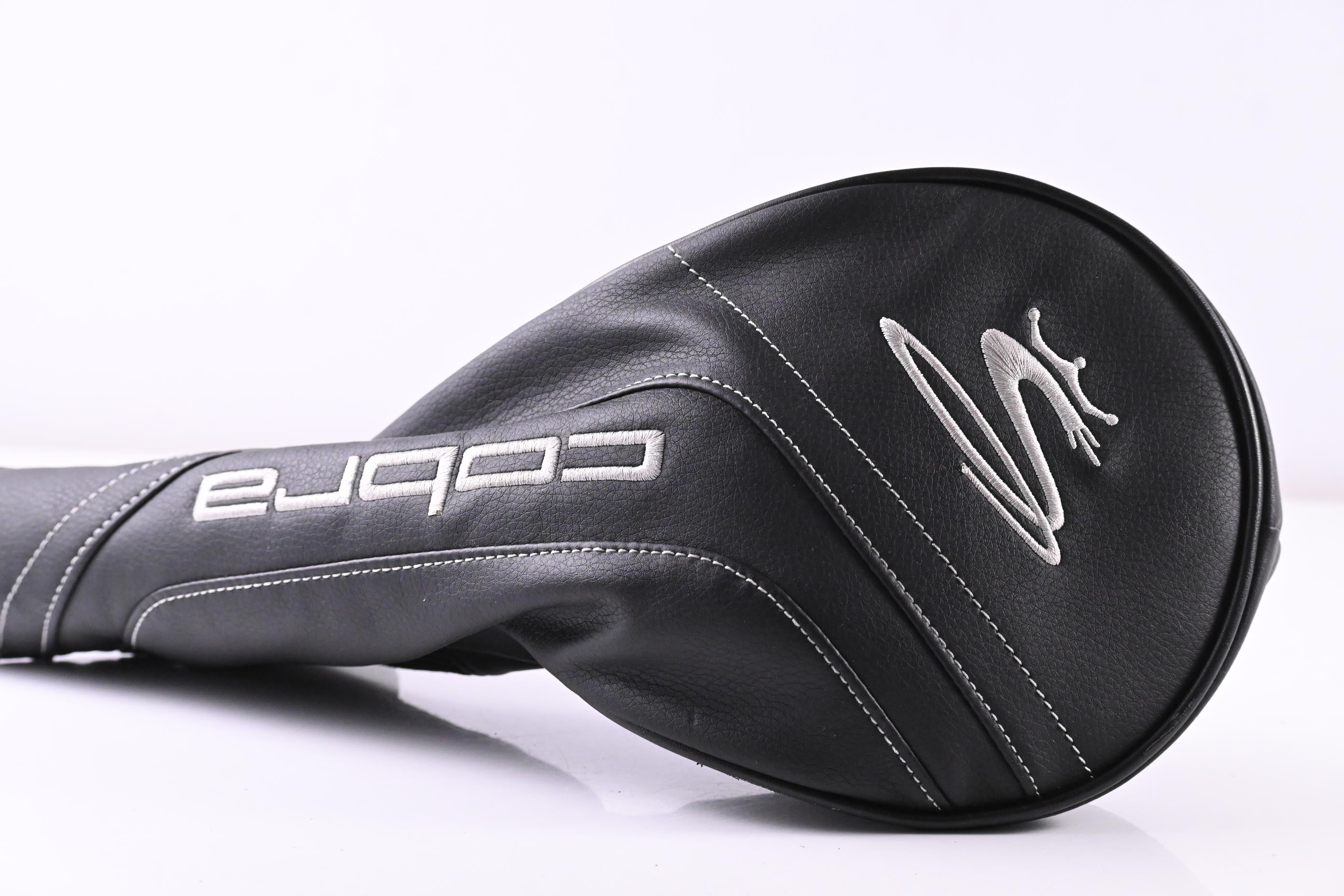 Cobra Aerojet Max Driver / 10.5 Degree / X-Flex Kai'Li White 70 Shaft