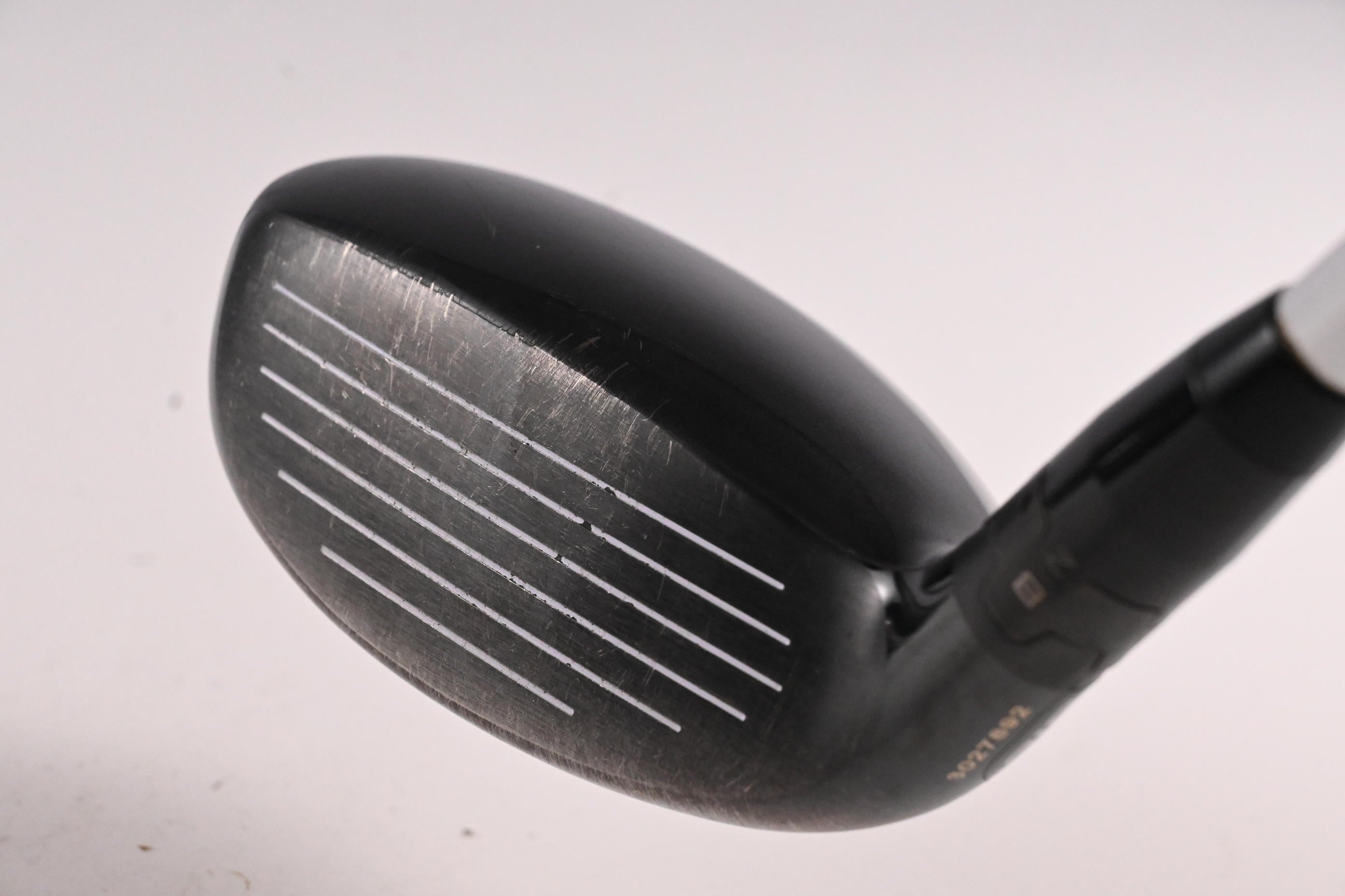 Titleist 818 H1 #3 Hybrid / 21 Degree / Stiff Flex Aldila Rogue White 85 Shaft
