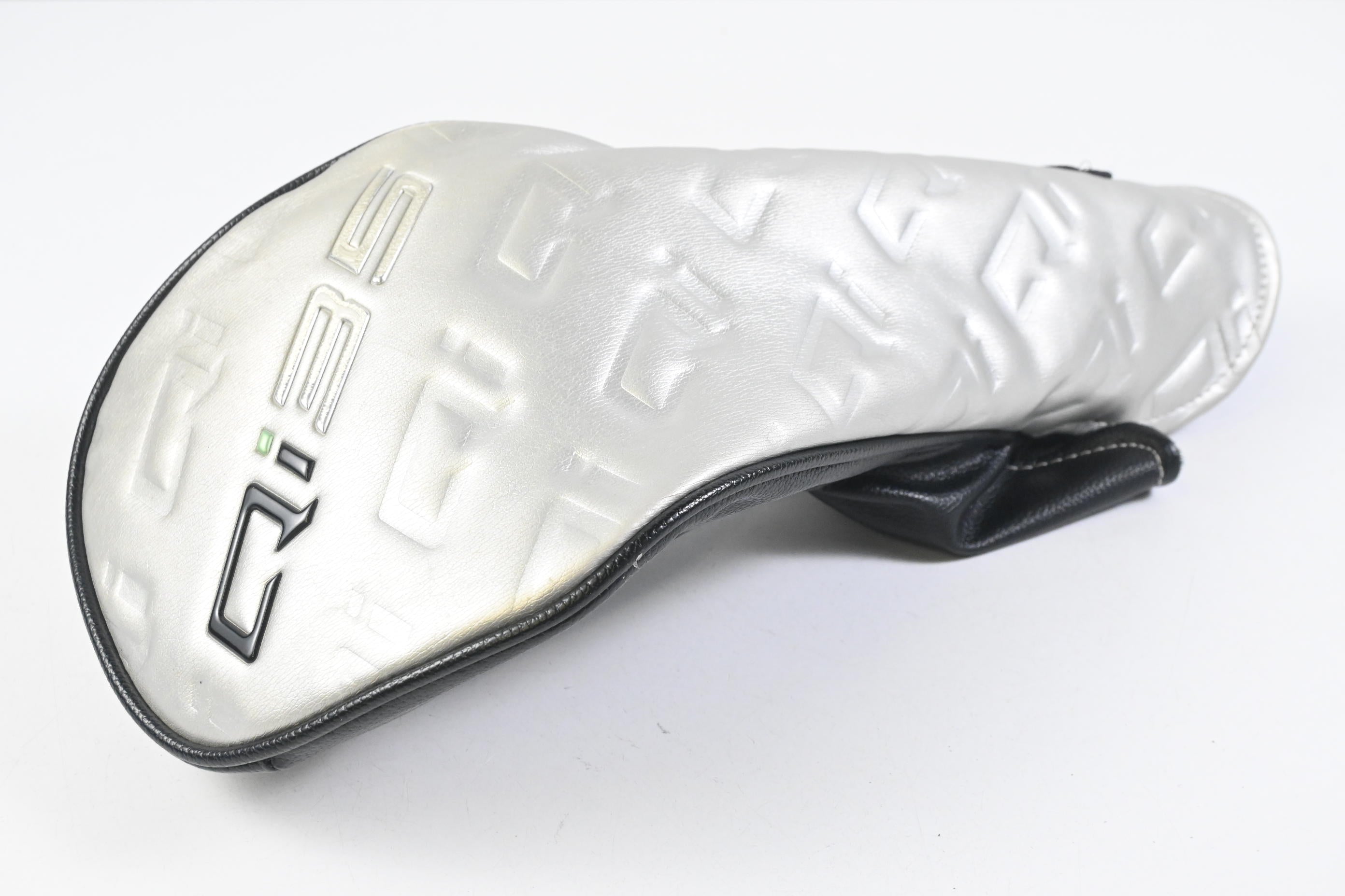 Taylormade Qi35 Driver / 9 Degree / Stiff Flex Fujikura Ventus Blue '25 5 Shaft