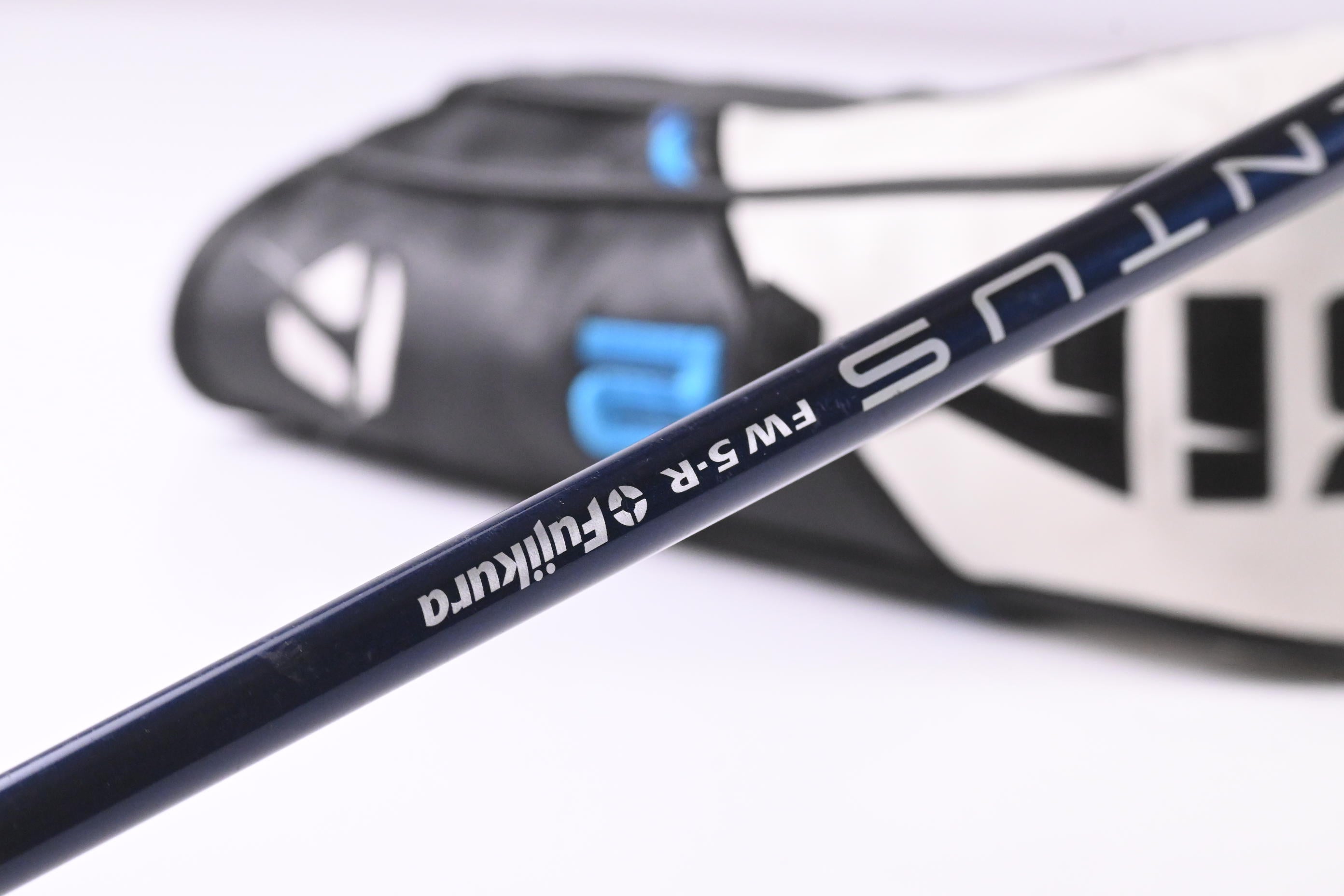 Taylormade SIM2 Max #5 Wood / 18 Degree / Regular Flex Ventus Blue 5 Shaft
