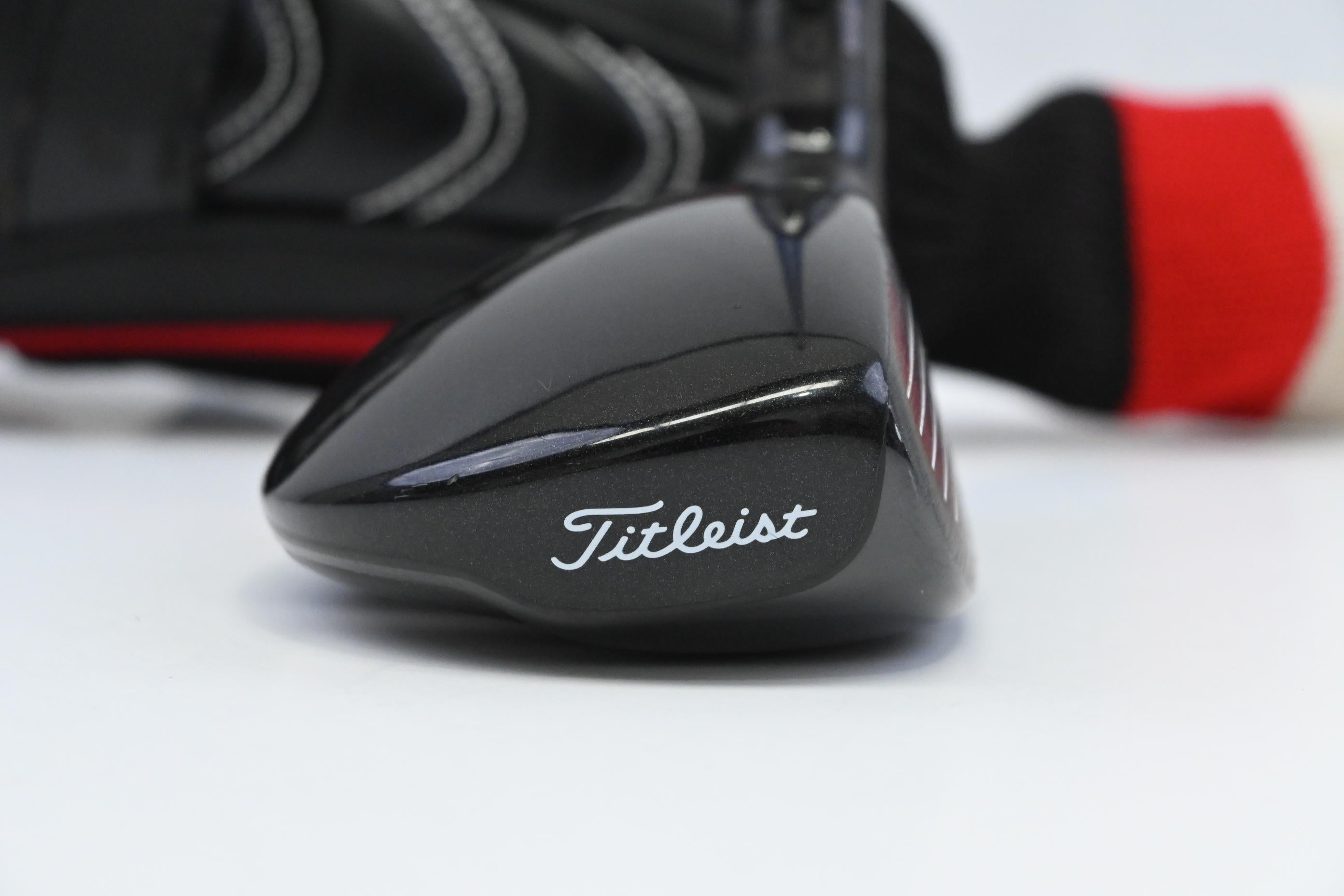 Titleist 913H #2 Hybrid / 17 Degree / Regular Flex Diamana S+ 72 Shaft