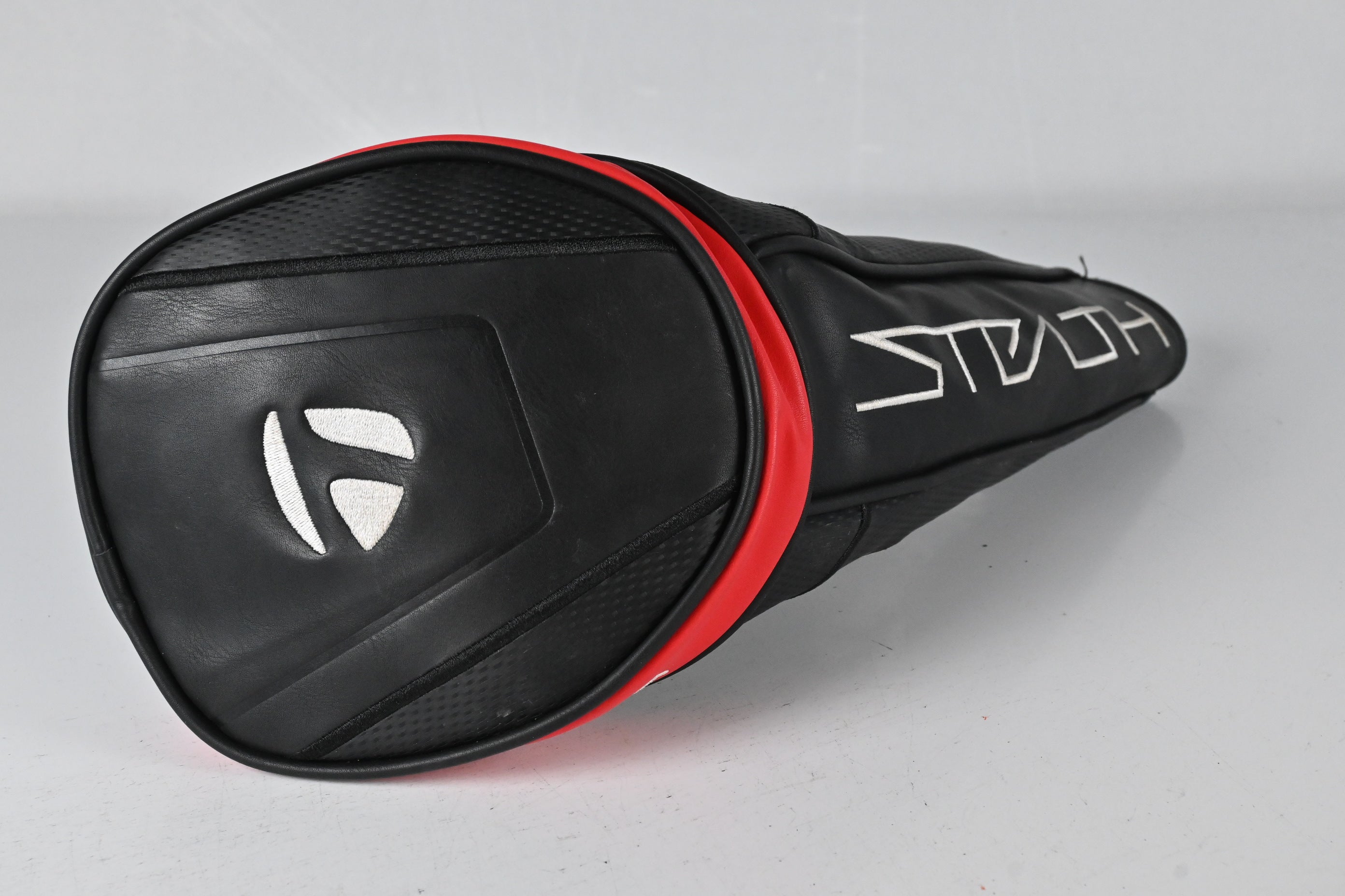 Taylormade Stealth Driver / 9 Degree / Regular Flex Fujikura Ventus Red 5 Shaft