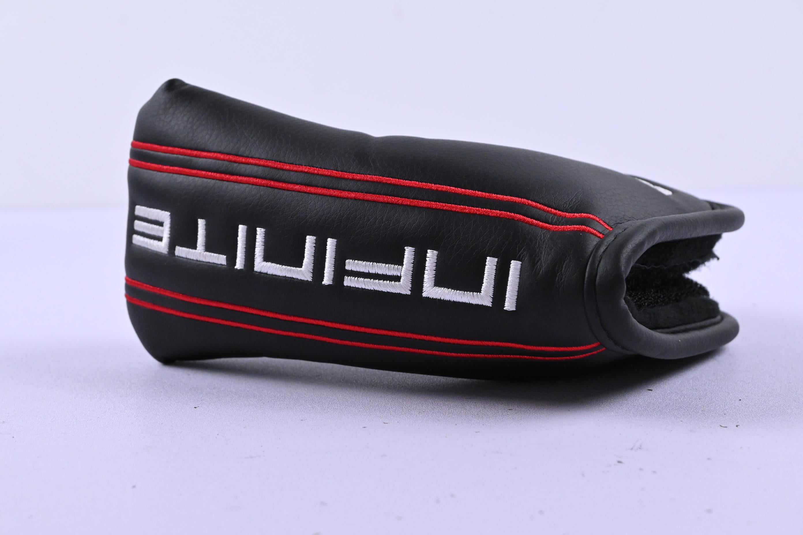 Wilson Infinite 2024 Michigan Ave Putter / 34 Inch