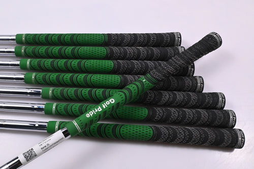 Titleist CB/MB 710 Combo Irons / 3-PW / X-Flex Dynamic Gold X100U Shafts