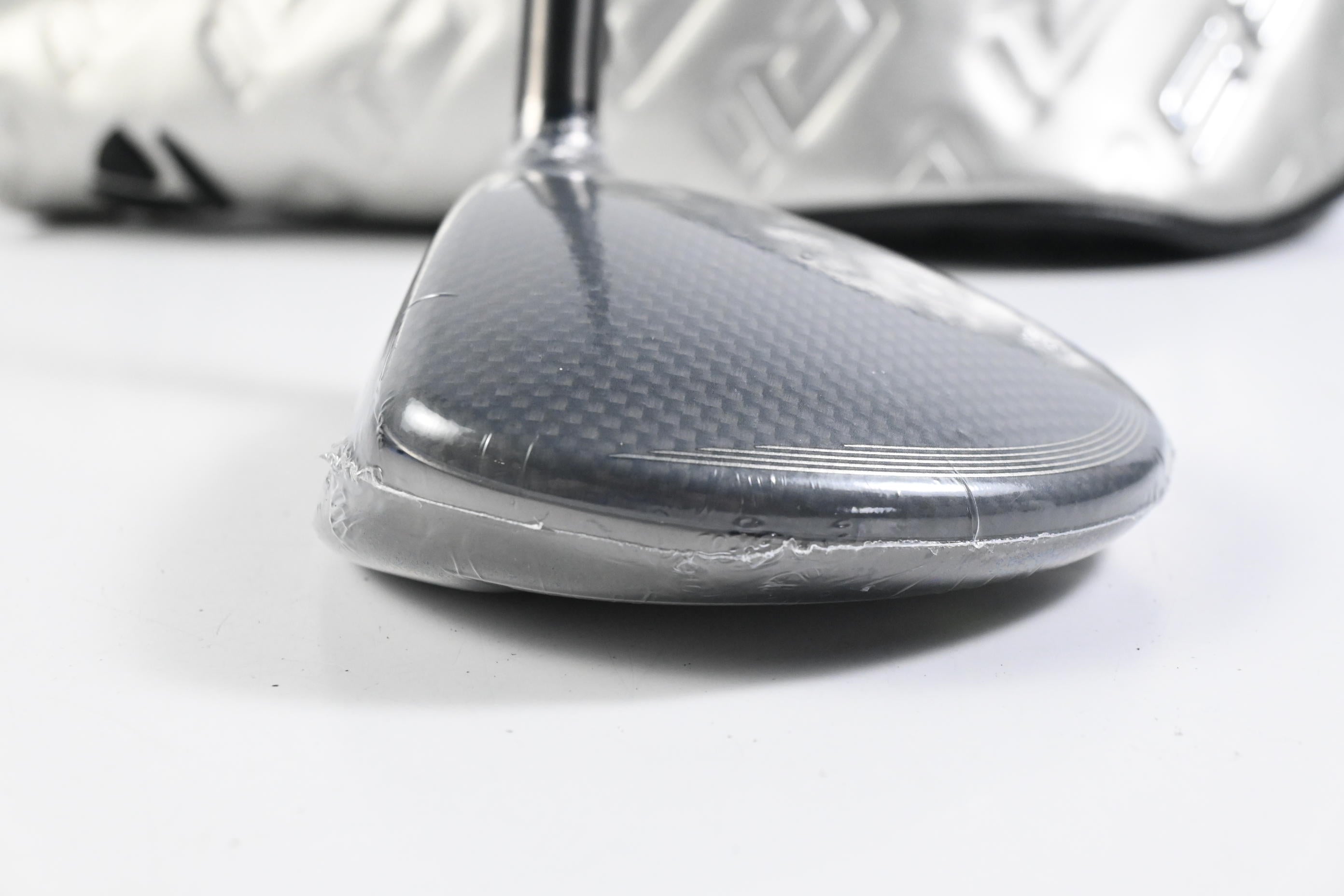 Left Hand Taylormade Qi35 Max Lite #7 Wood / 21.5 Degree / Regular Flex Vanquish