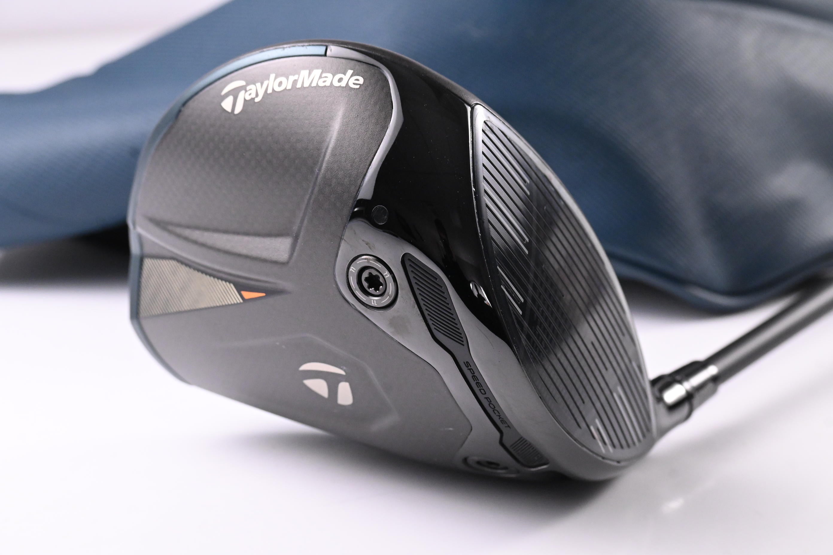 Taylormade Qi4D Driver / 9 Degree / Senior Flex Mitsubishi Reax 50 Shaft