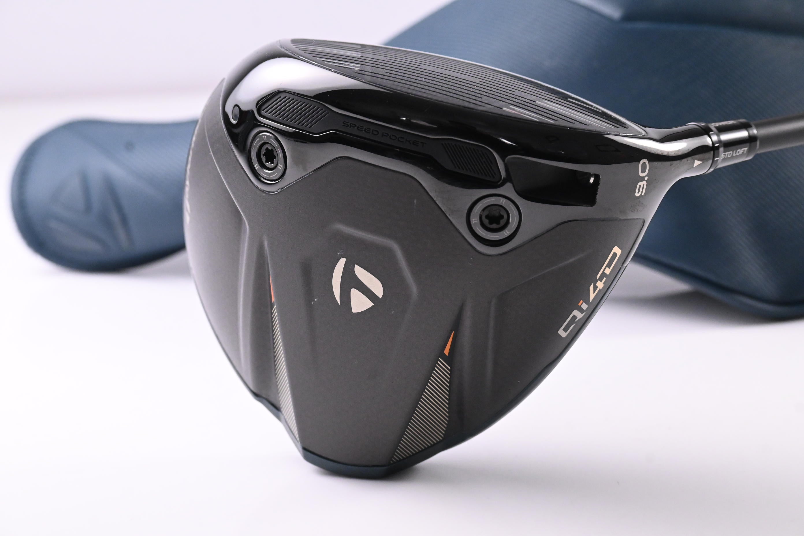 Taylormade Qi4D Driver / 9 Degree / Senior Flex Mitsubishi Reax 50 Shaft
