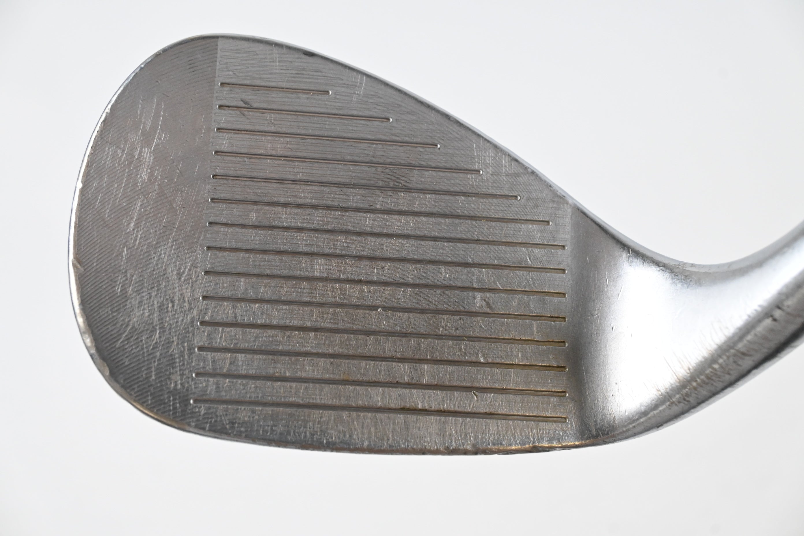 Cleveland 588 RTX Sand Wedge / 54 Degree / Wedge Flex Dynamic Gold Shaft