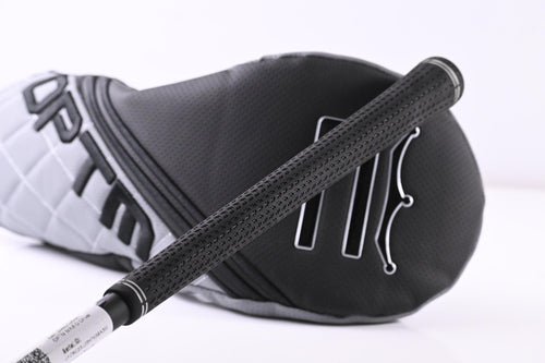 Cobra OPTM MAX-D Driver / 10.5 Degree / Regular Flex Kai'Li Dark Waves Red 50