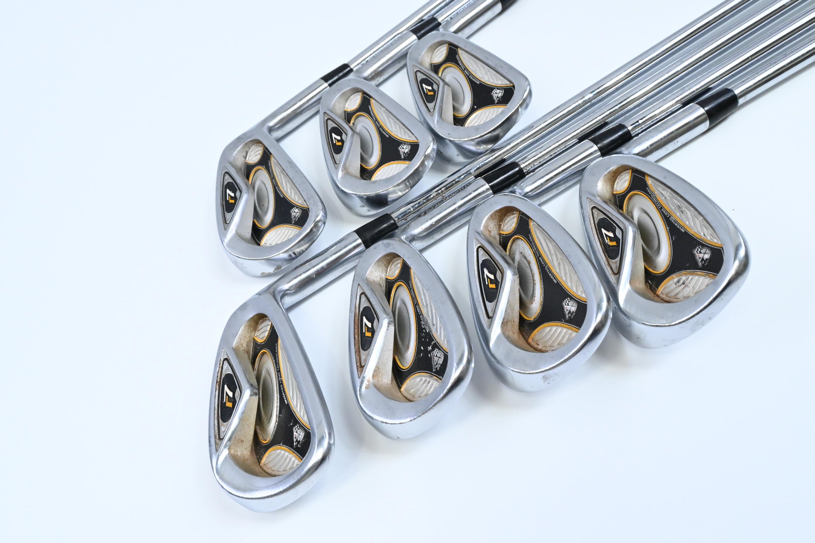 Taylormade R7 TP Irons / 4-PW / Regular Flex Dynamic Gold R300 Shafts