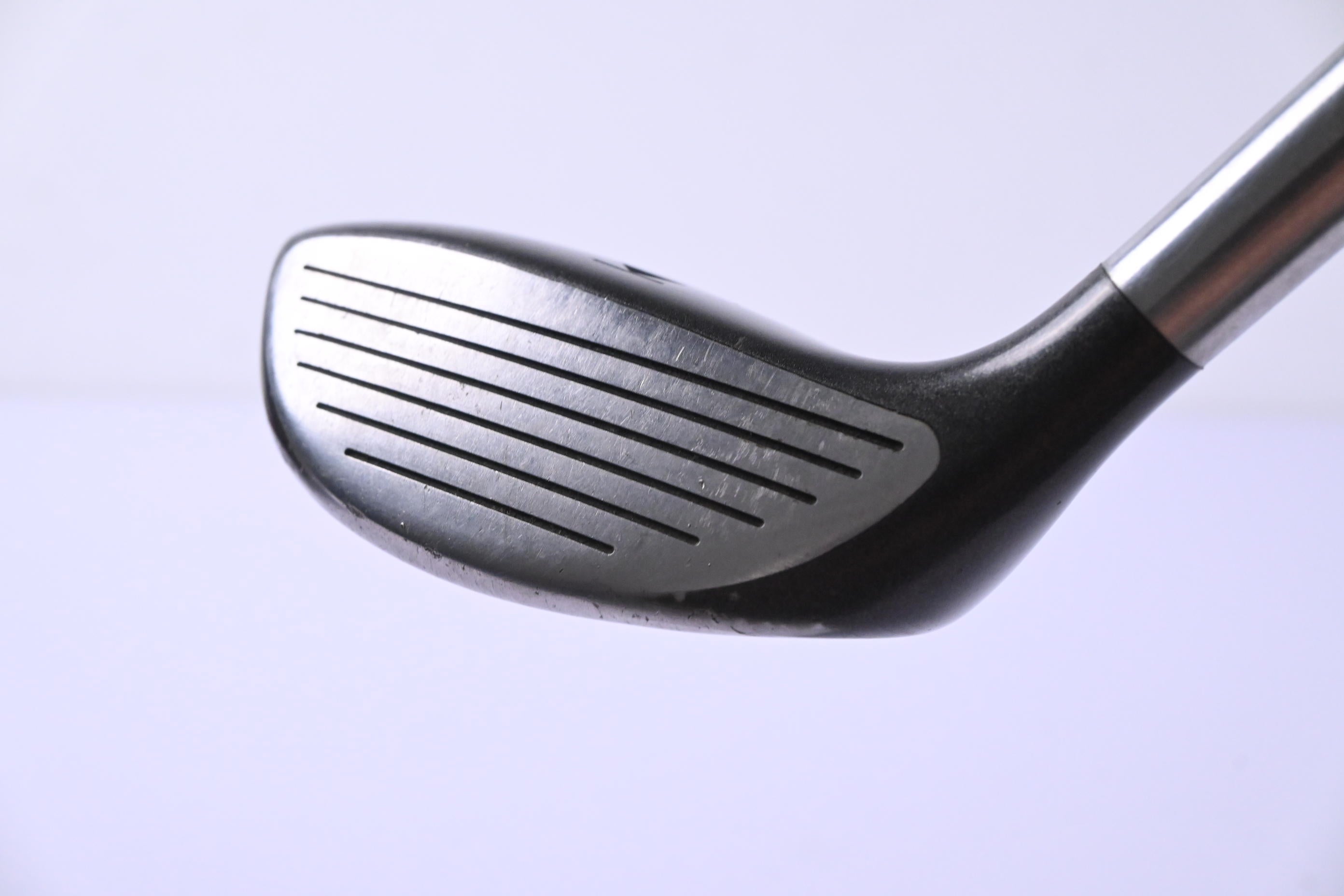Titleist 975 F #7 Wood / 20.5 Degree / Regular Flex Titleist Ultralite Shaft