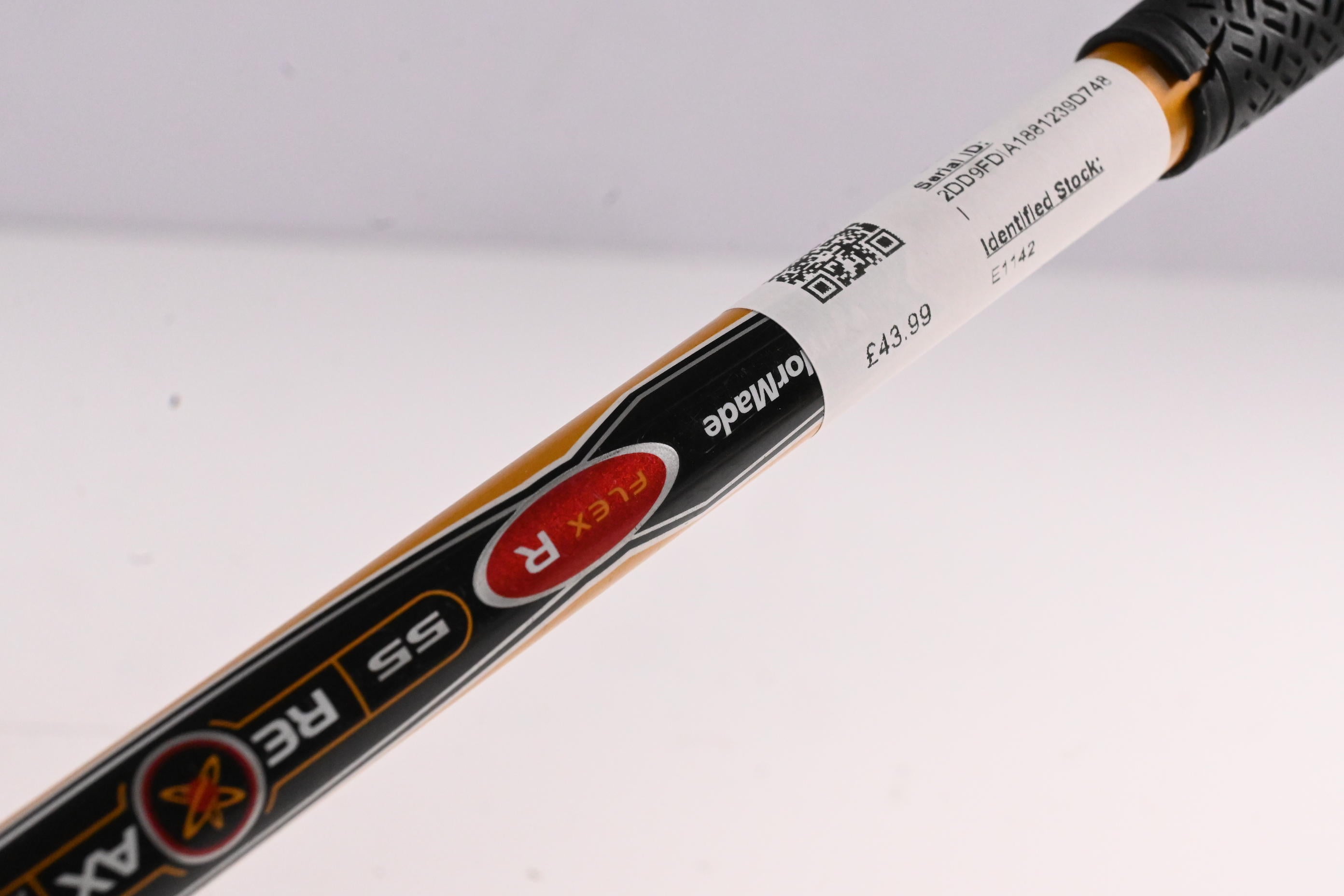 Left Hand Taylormade R7 Draw Driver / 10.5 Degree / Regular Flex REAX 55 Shaft
