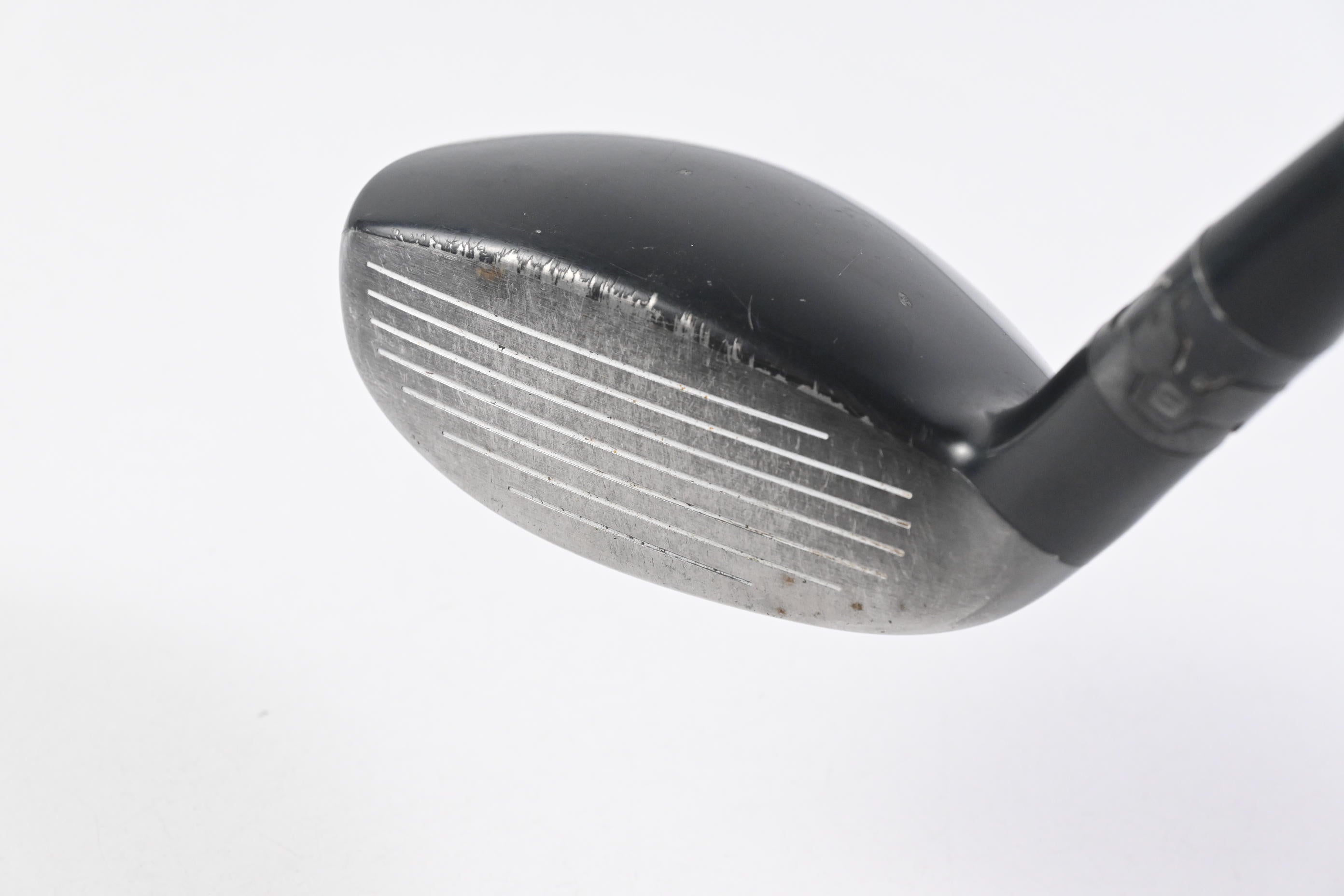 Titleist 910H #2 Hybrid / 17 Degree / Stiff Flex Tour AD DI-85 Shaft