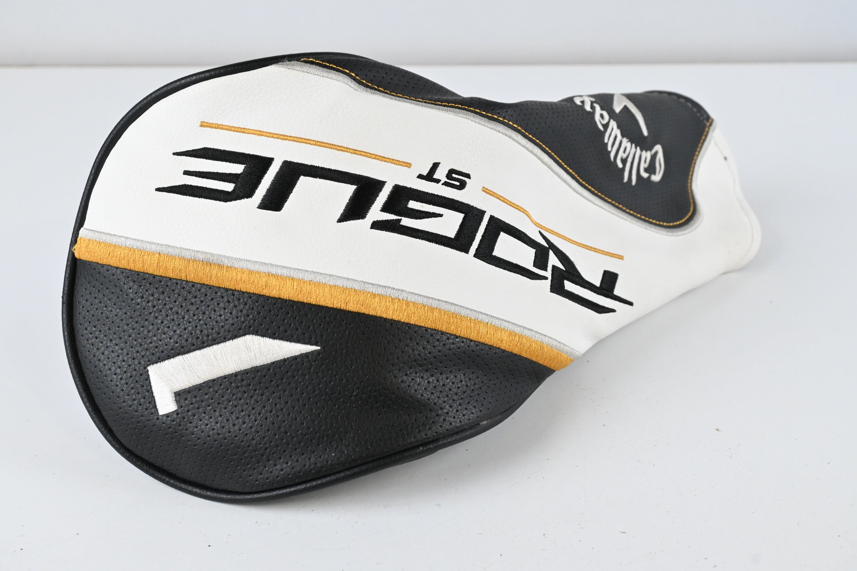 Callaway Rogue ST Triple Diamond LS Driver / 9 Degree / Stiff Flex Hzrdus Smoke