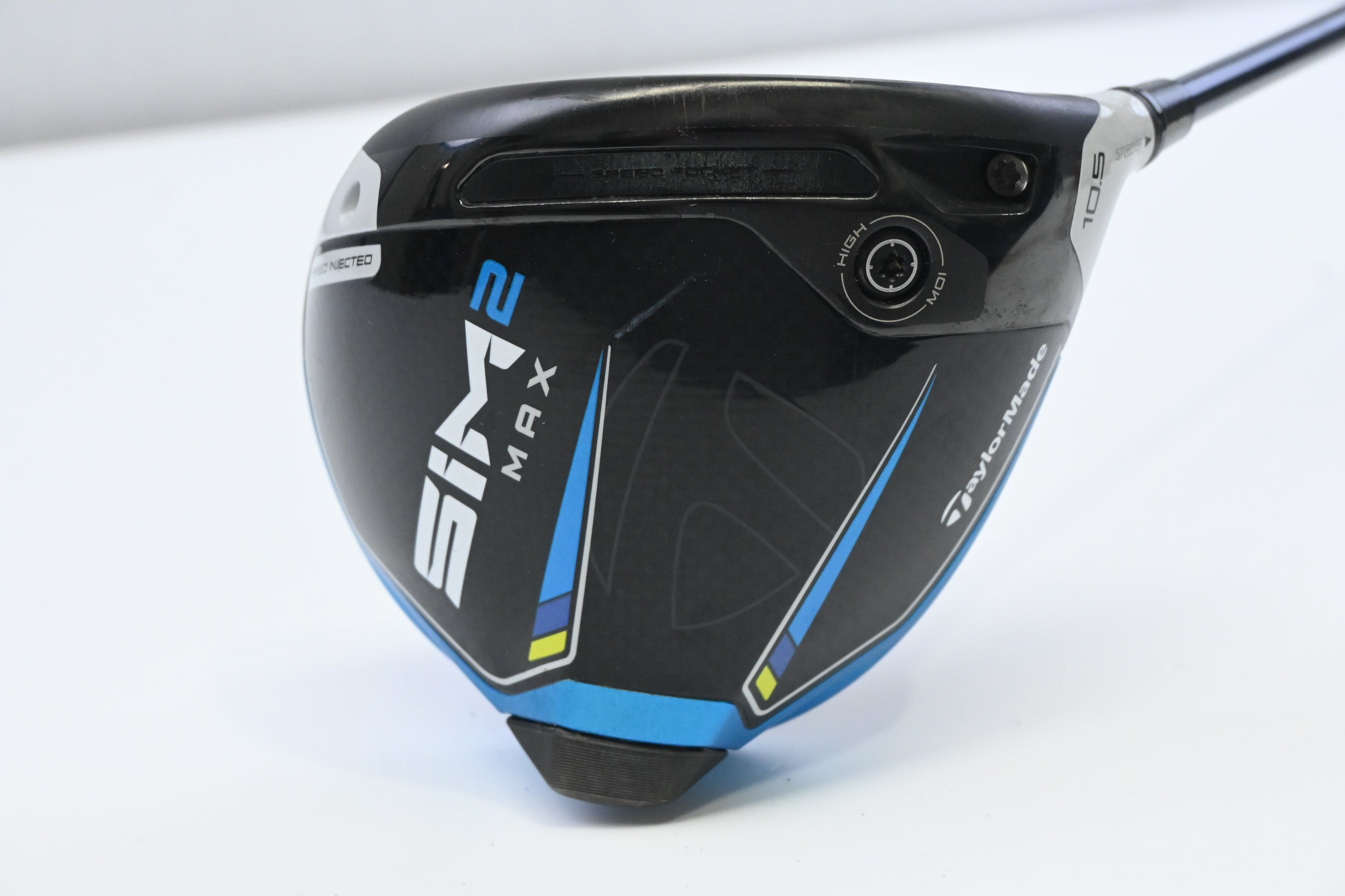 Taylormade SIM2 Max Driver / 10.5 Degree / Stiff Flex Fujikura Ventus Blue 5
