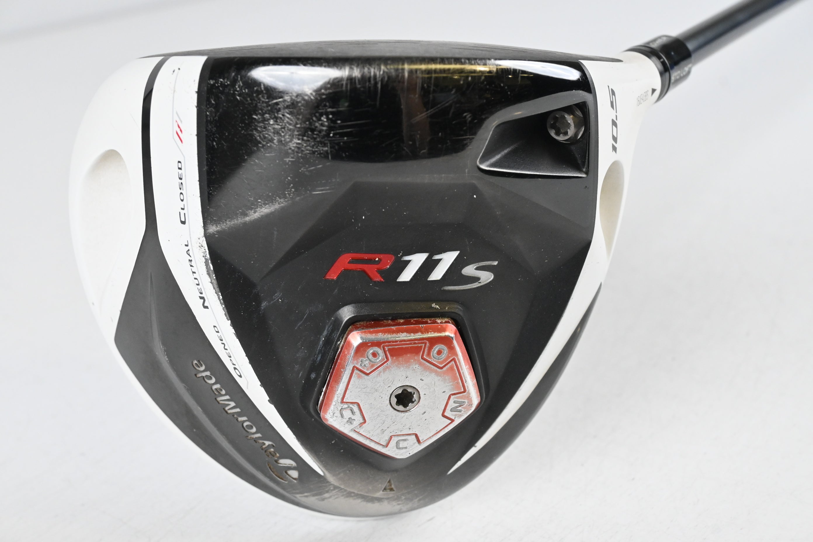 Taylormade R11S Driver / 10.5 Degree / Regular Flex Aldila RIP Phenom 60 Shaft