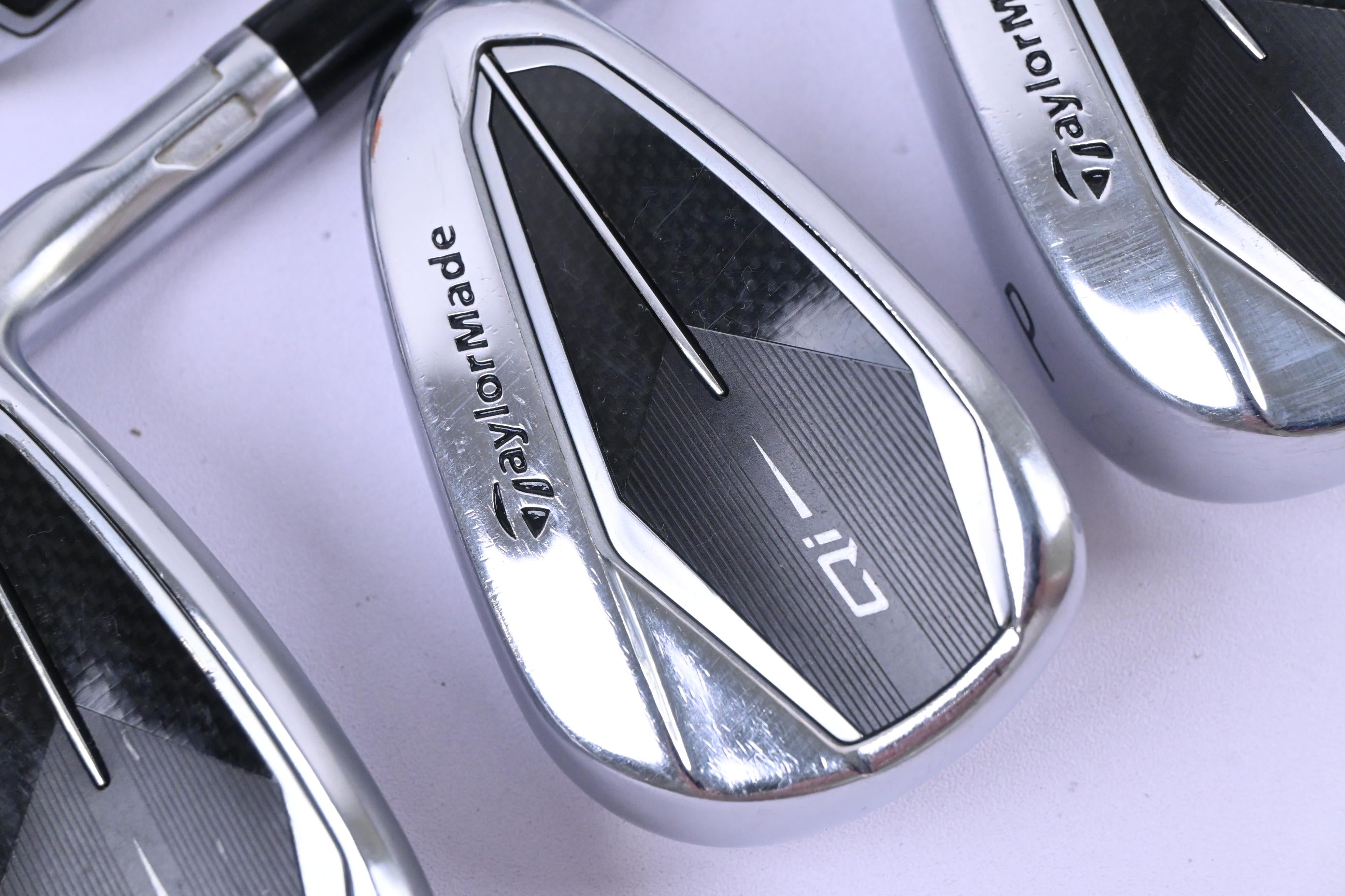 Taylormade Qi Irons / 5-PW+SW / Regular Flex KBS Max MT 85 Shafts