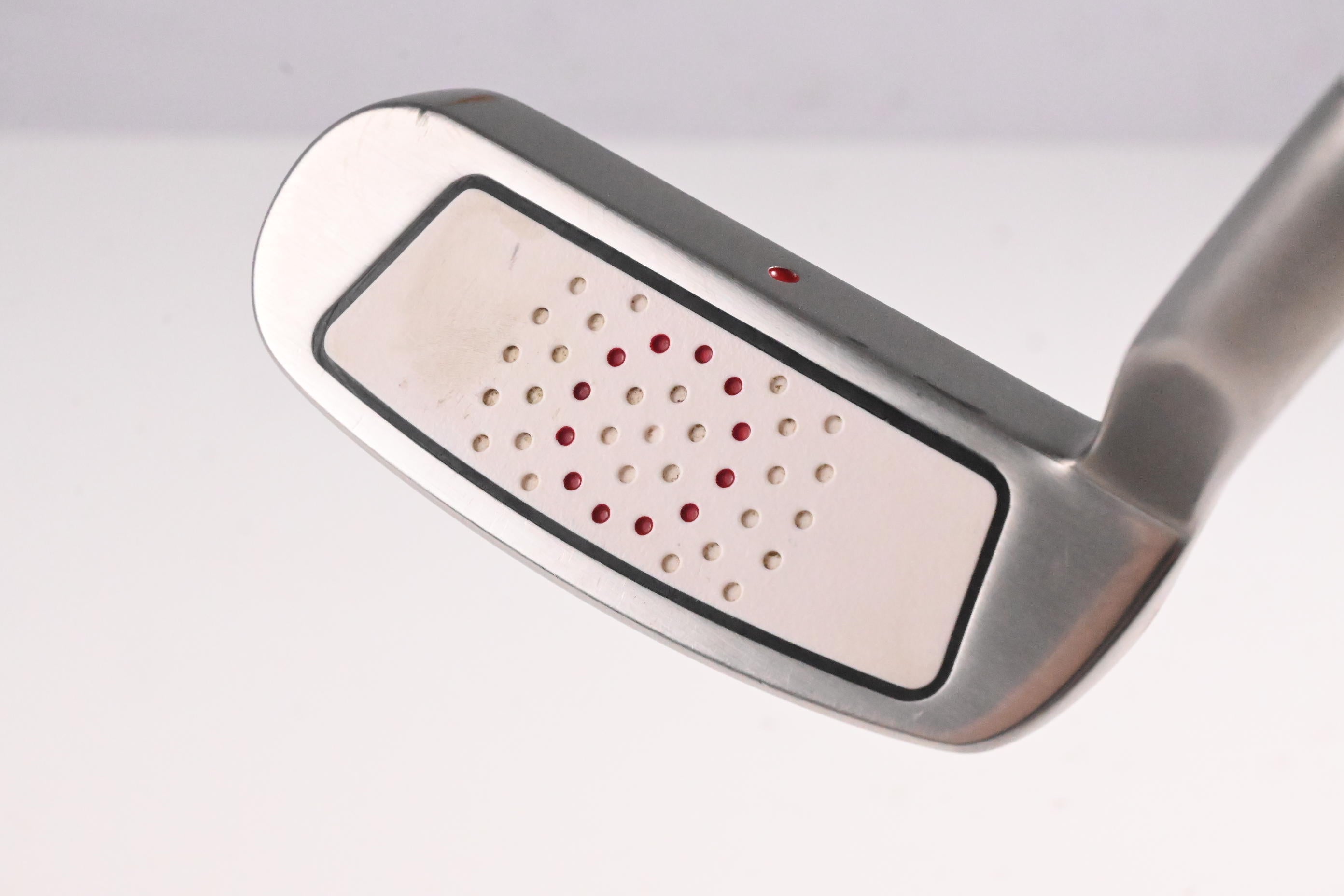 Odyssey X-Act 2021 Chipper / 37 Degree / 34 Inch