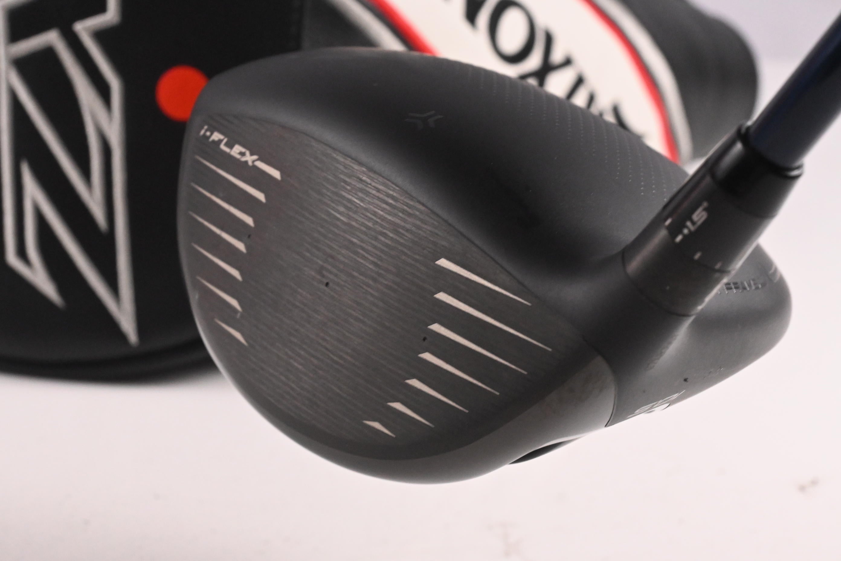 Srixon ZXi Driver / 10.5 Degree / Stiff Flex Fujikura Ventus TR Blue 6 Shaft