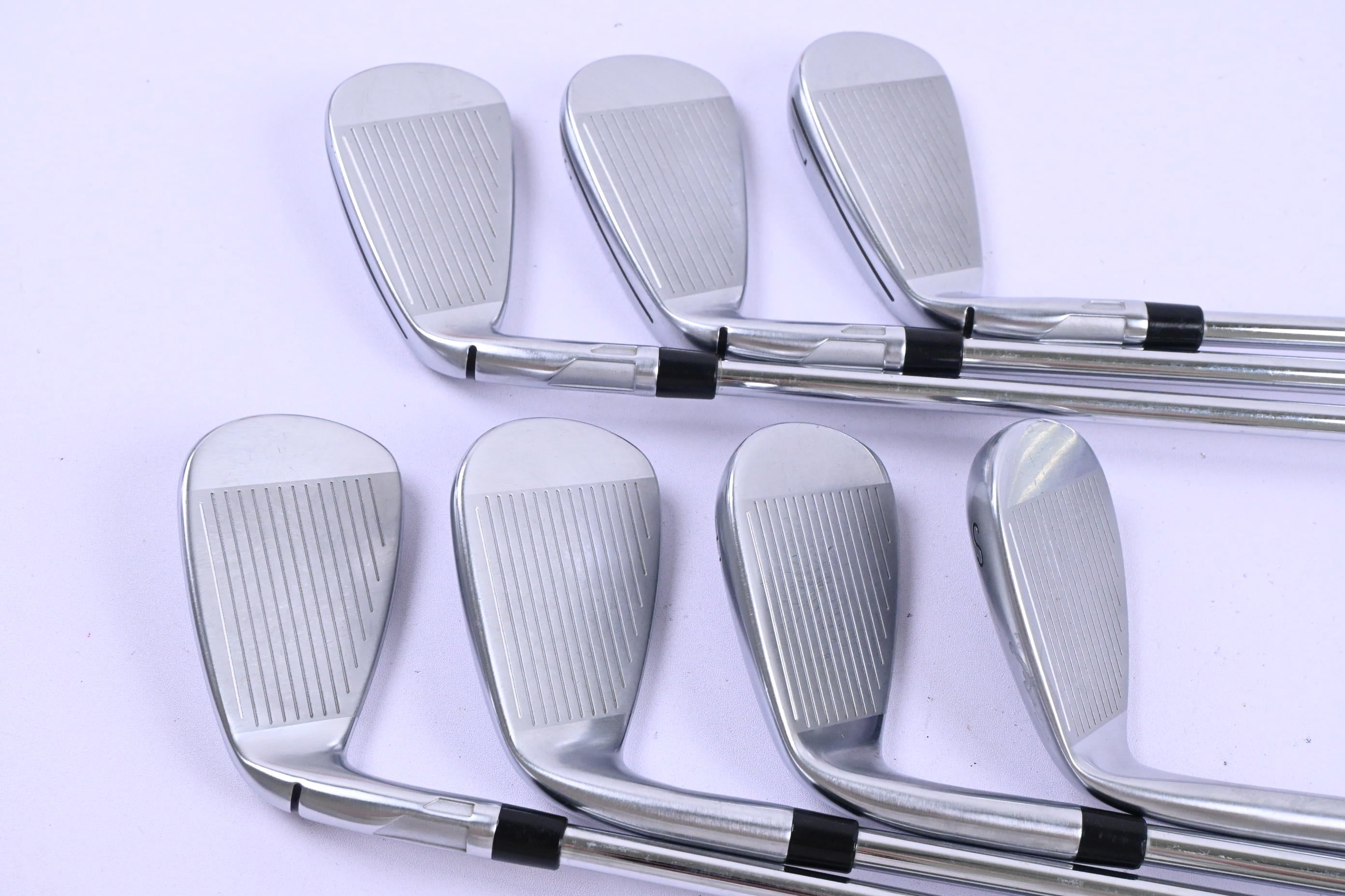 Taylormade Qi Irons / 5-PW+SW / Regular Flex KBS Max MT 85 Shafts