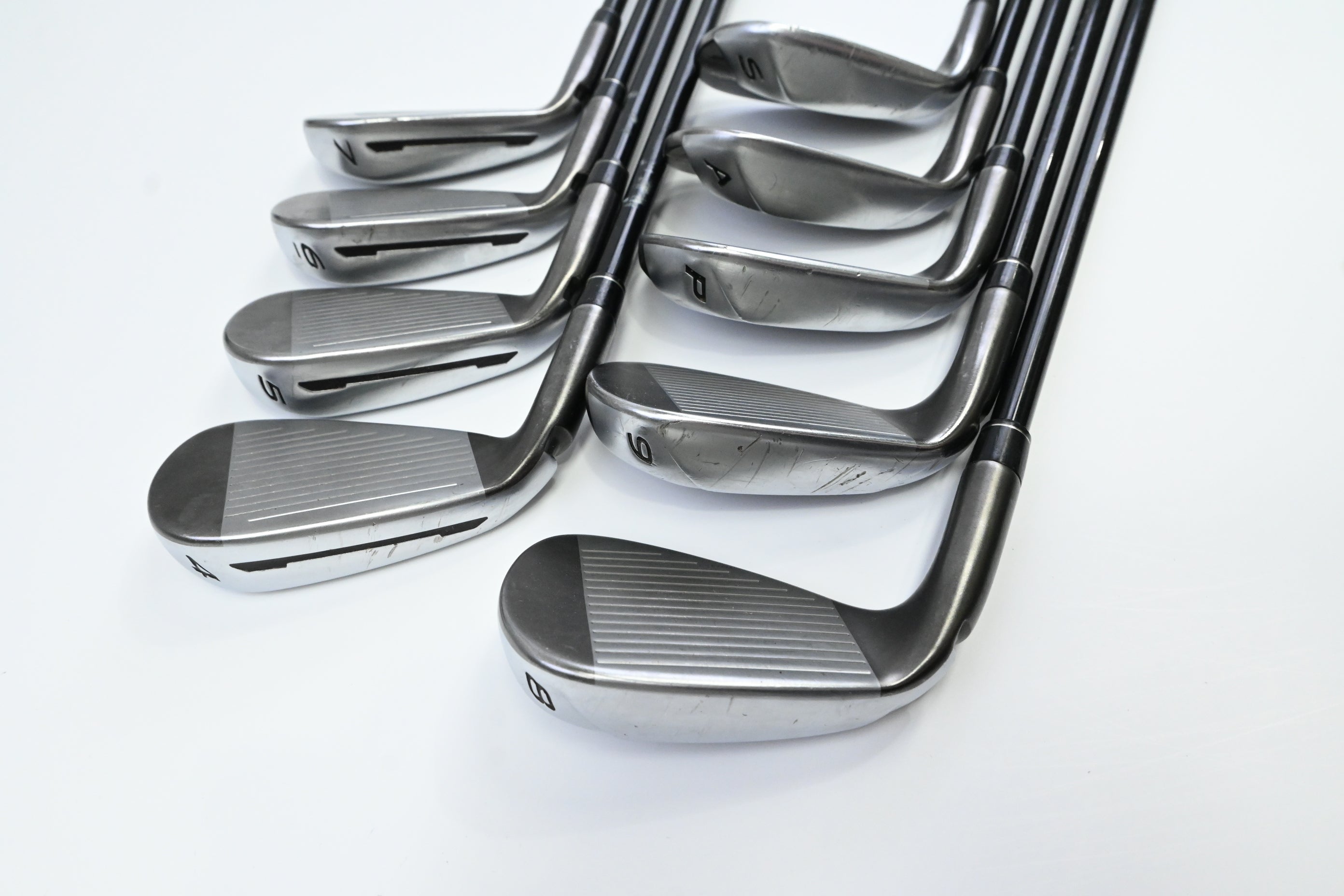 Taylormade Speedblade Irons / 4-PW+AW+SW / Regular Flex Taylormade VeloxT 65