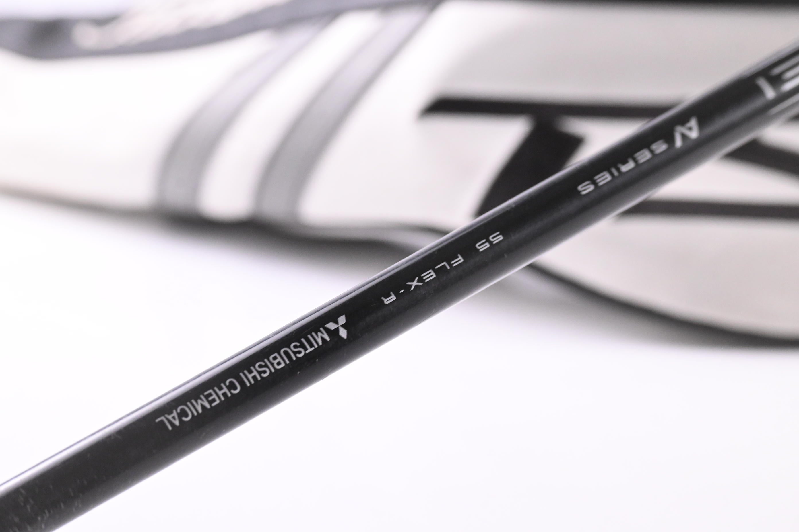 Titleist TSi1 Driver / 10 Degree / Regular Flex Tensei AV Blue 55 Shaft