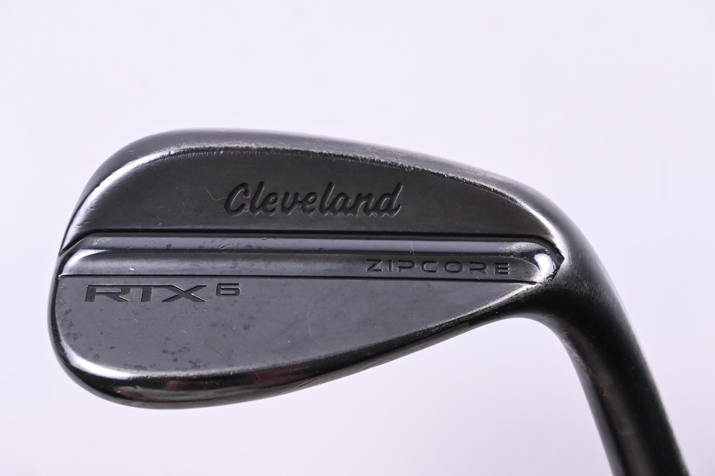 Cleveland RTX 6 Zipcore Gap Wedge / 52 Degree / Wedge Flex Dynamic Gold Spinner