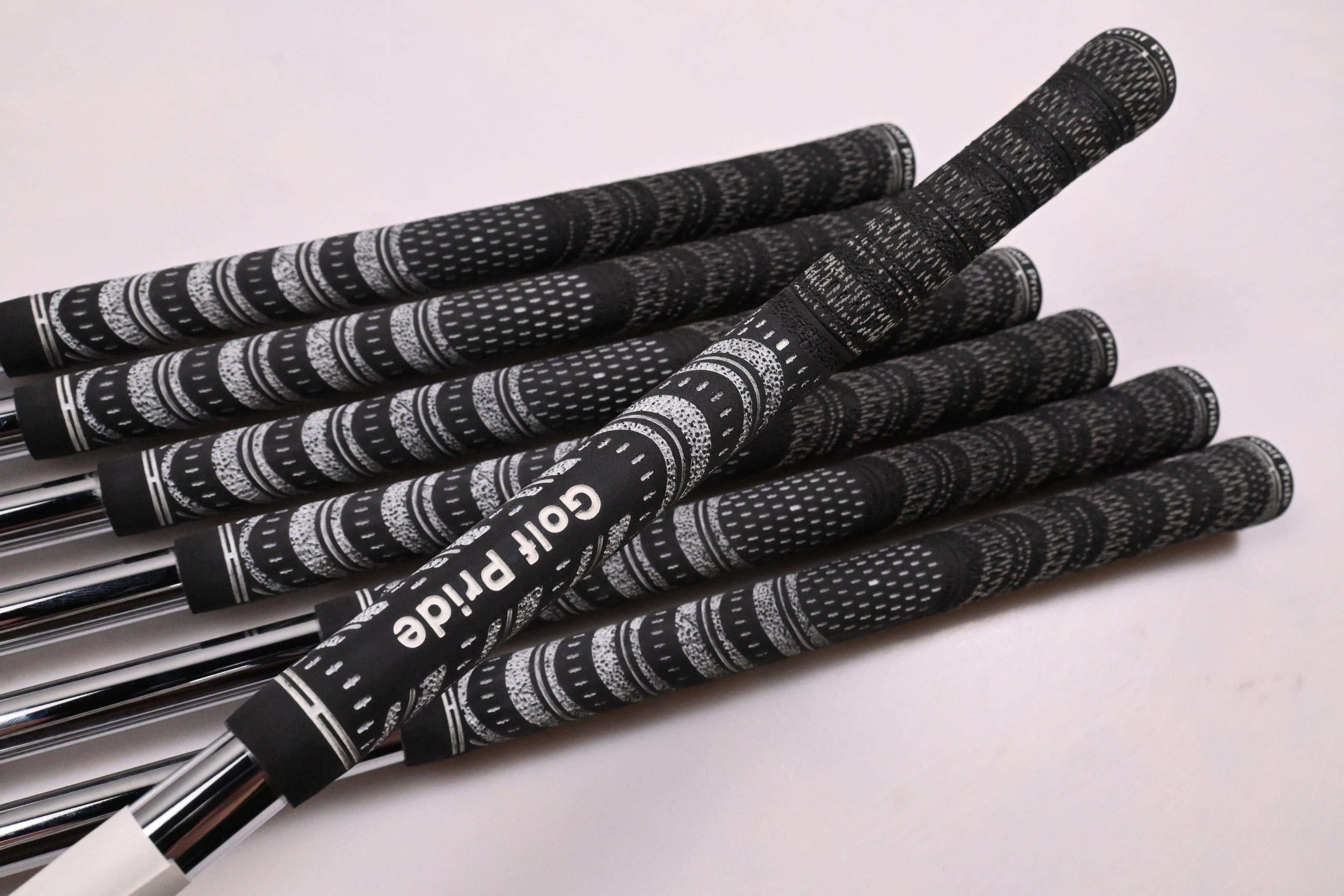 Titleist 680 Forged Irons / 4-PW / Stiff Flex Project X Shafts