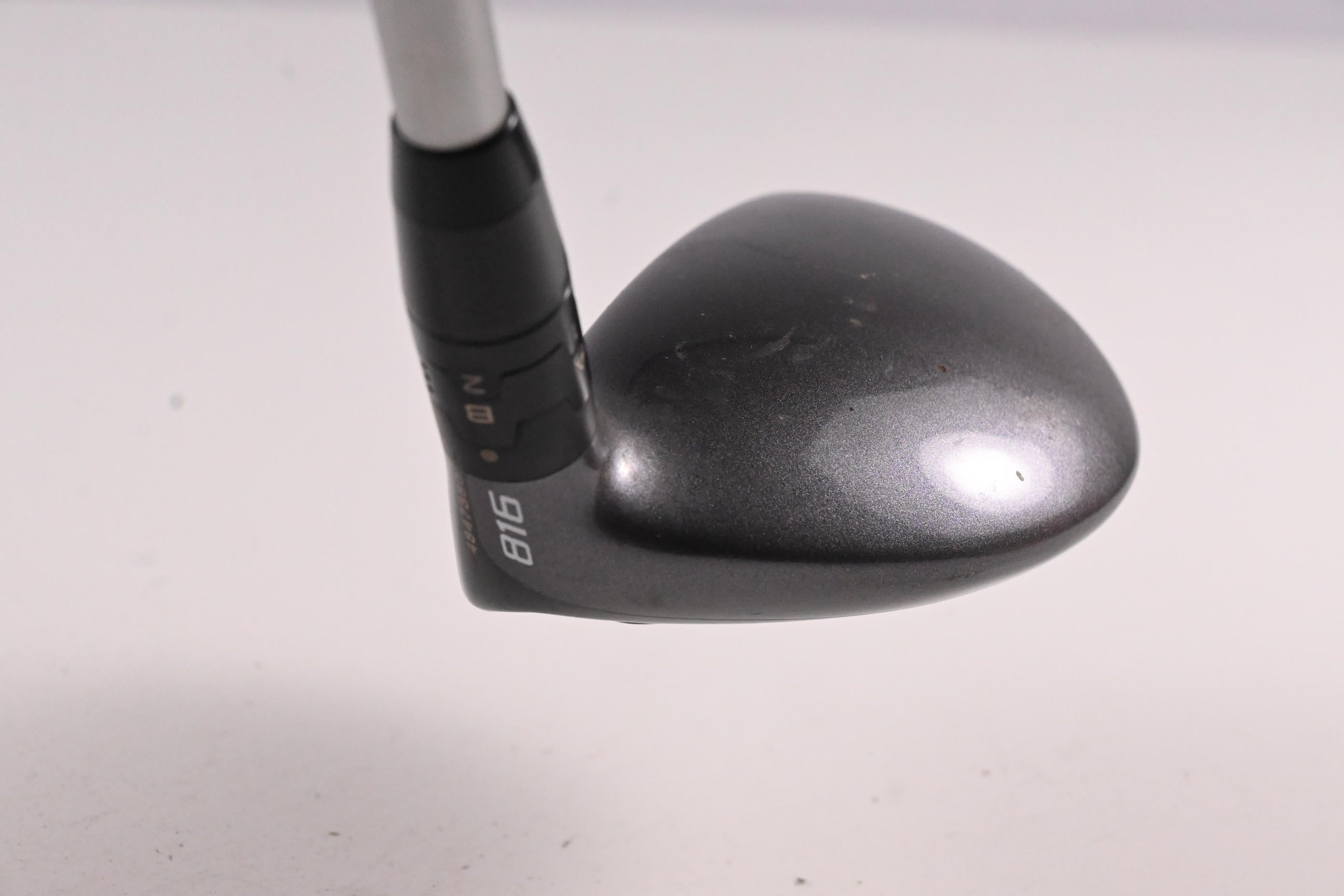 Titleist 816 H1 #4 Hybrid / 23 Degree / Lite Flex Diamana Red M+ 60 Shaft