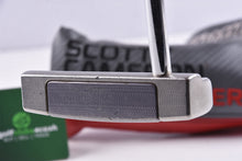 Load image into Gallery viewer, Scotty Cameron Select Newport M1 2016 Putter / 34 Inch
