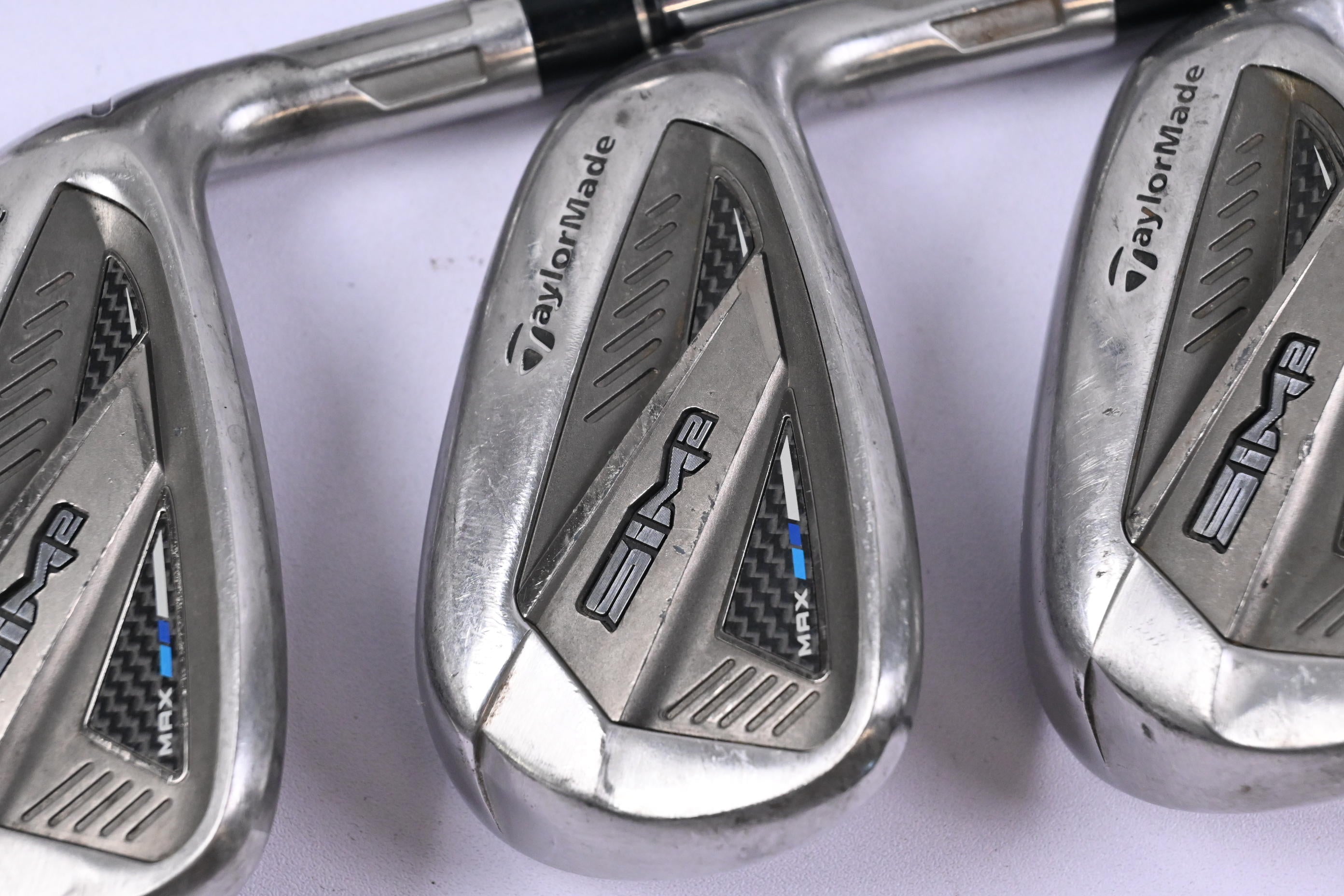 Taylormade SIM2 Max Irons / 4-SW / Stiff Flex KBS MAX MT 85 Shafts