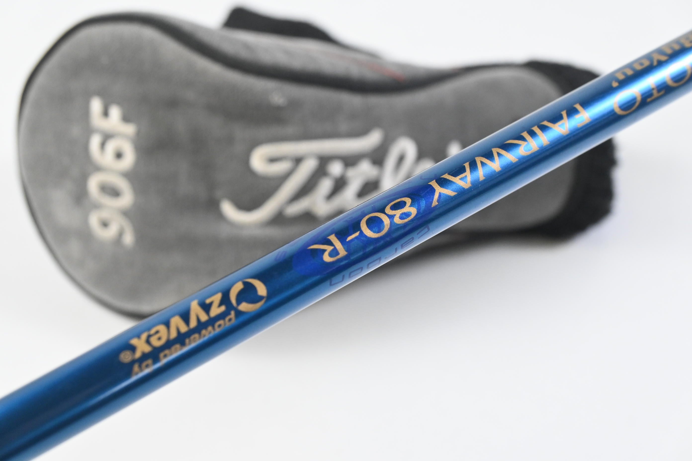 Titleist 906 F4 #3 Wood / 15.5 Degree / Regular Flex Aldila VS Proto 80 Shaft