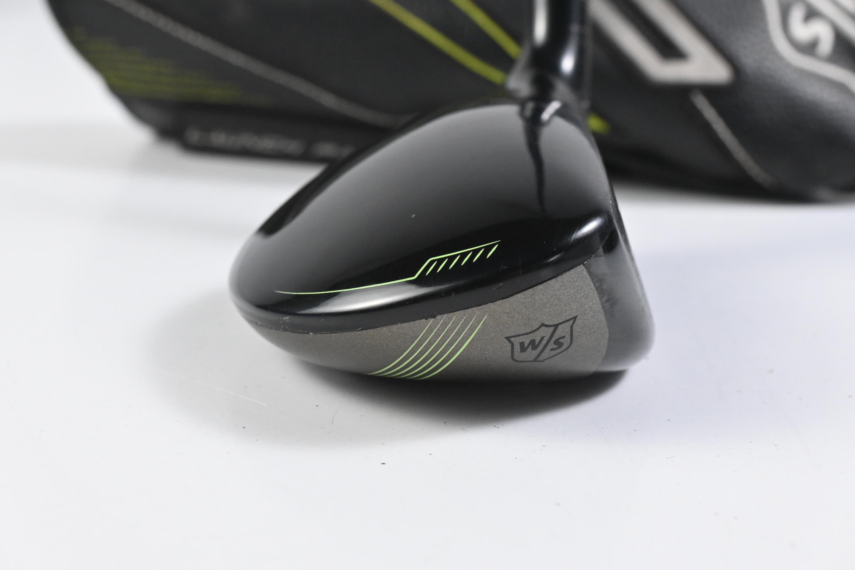 Wilson Launch Pad #3 Hybrid / 19.5 Degree / Regular Flex Project X Evenflow 65