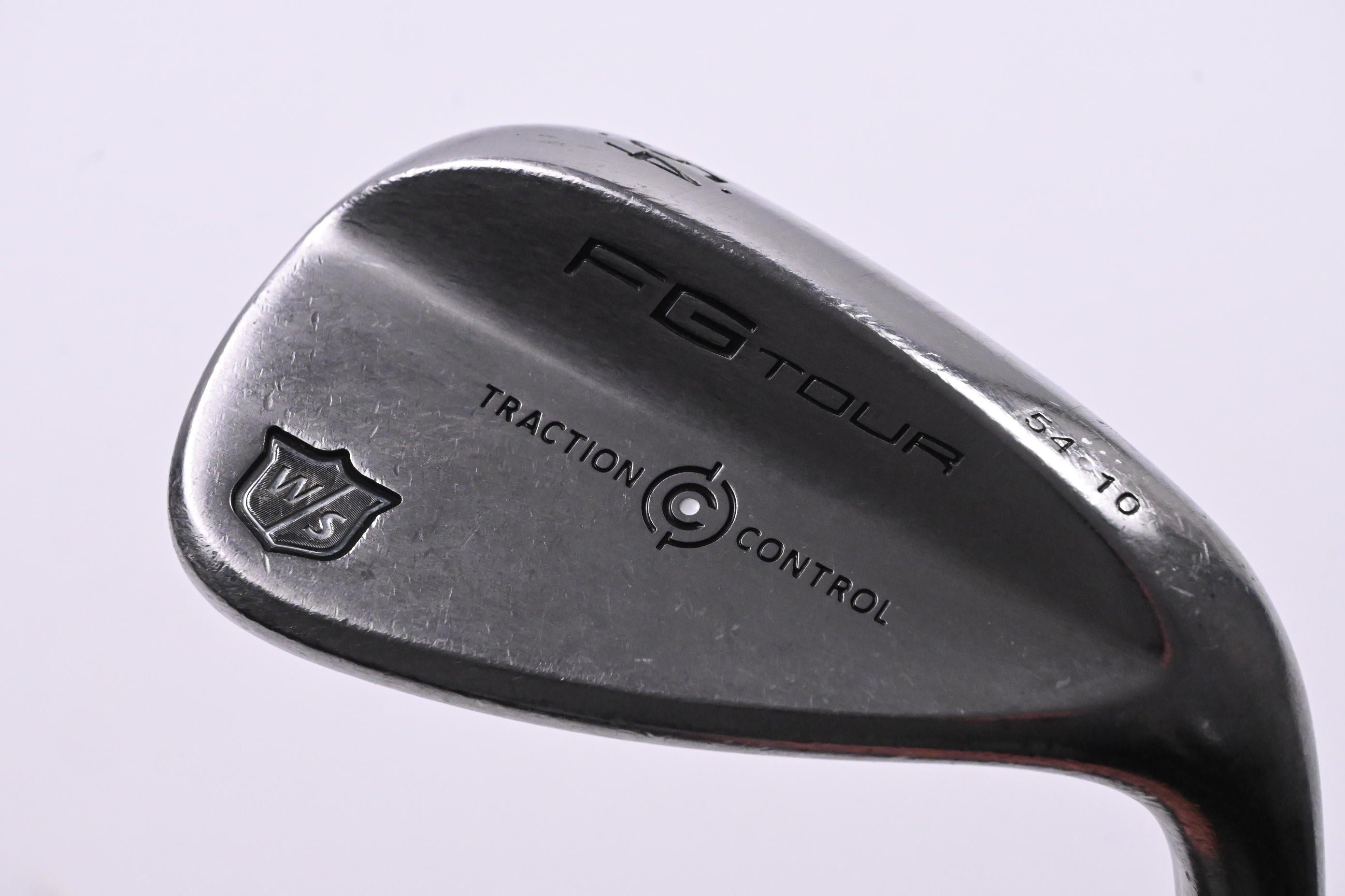Wilson FG Tour Traction Control Sand Wedge / 54 Degree / Wedge Flex Dynamic Gold