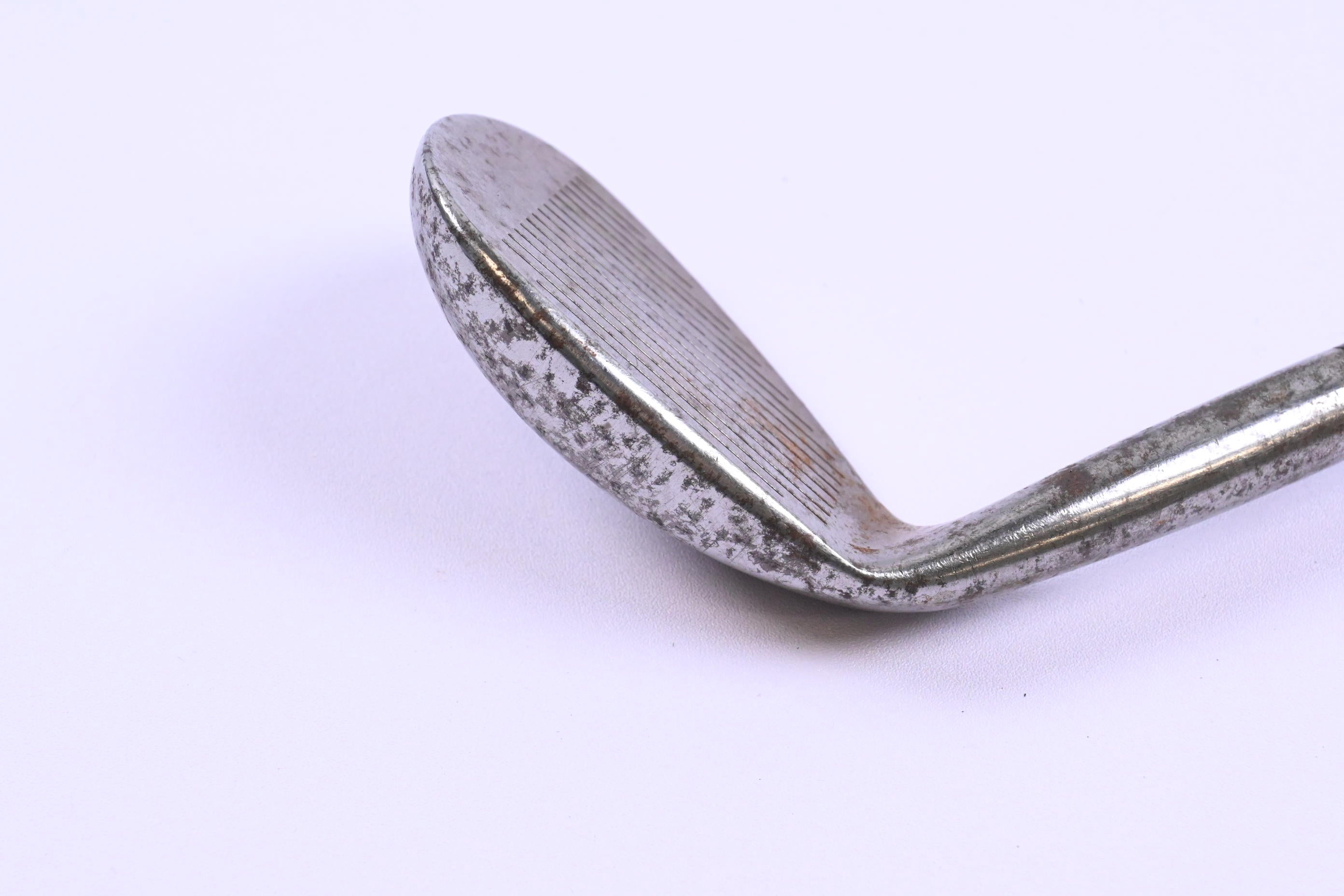 Mizuno T20 Sand Wedge / 54 Degree / X-Flex Dynamic Gold X100 Shaft
