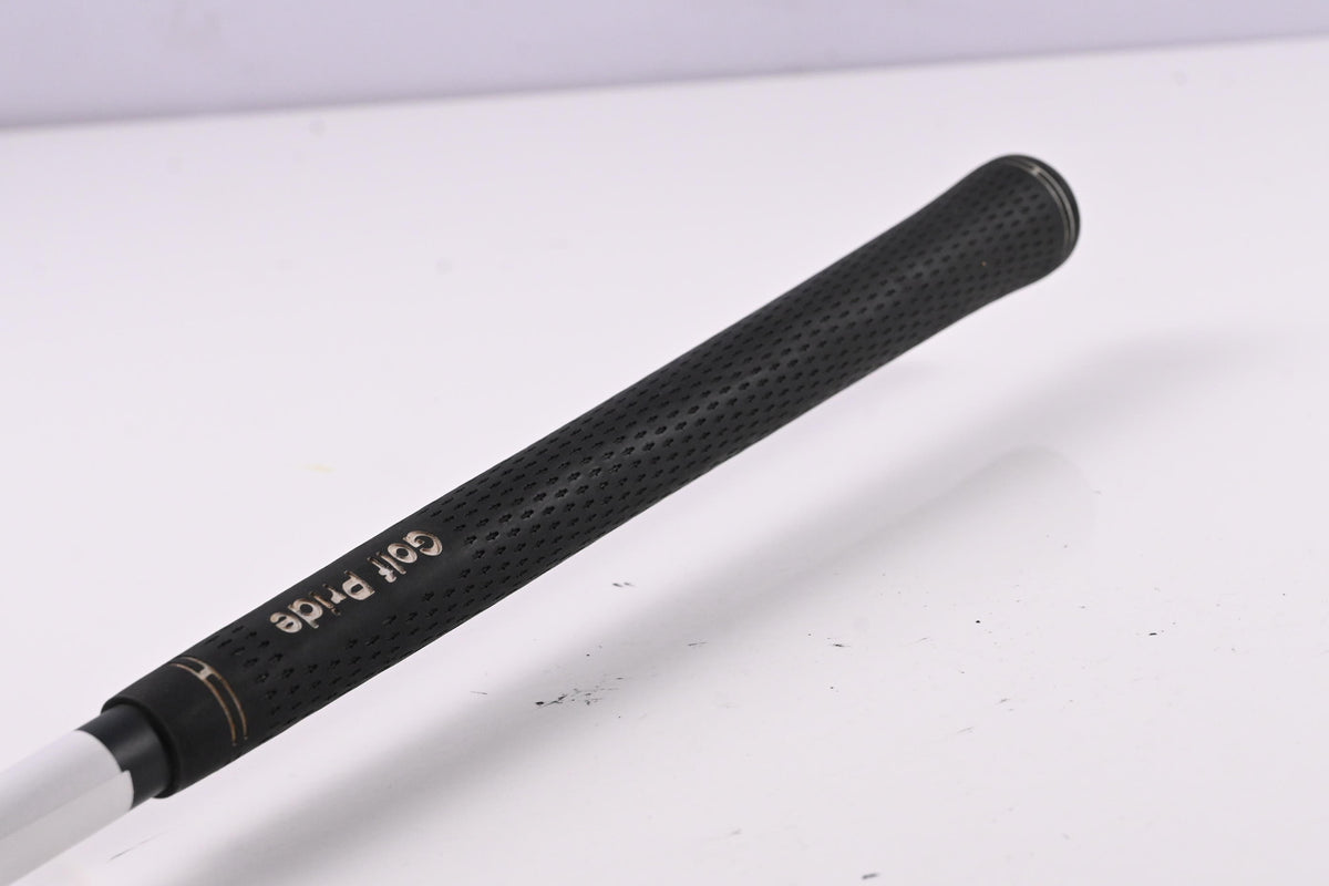 Titleist 975 F #5 Wood / 18.5 Degree / Stiff Flex Precision Fibre Match Shaft