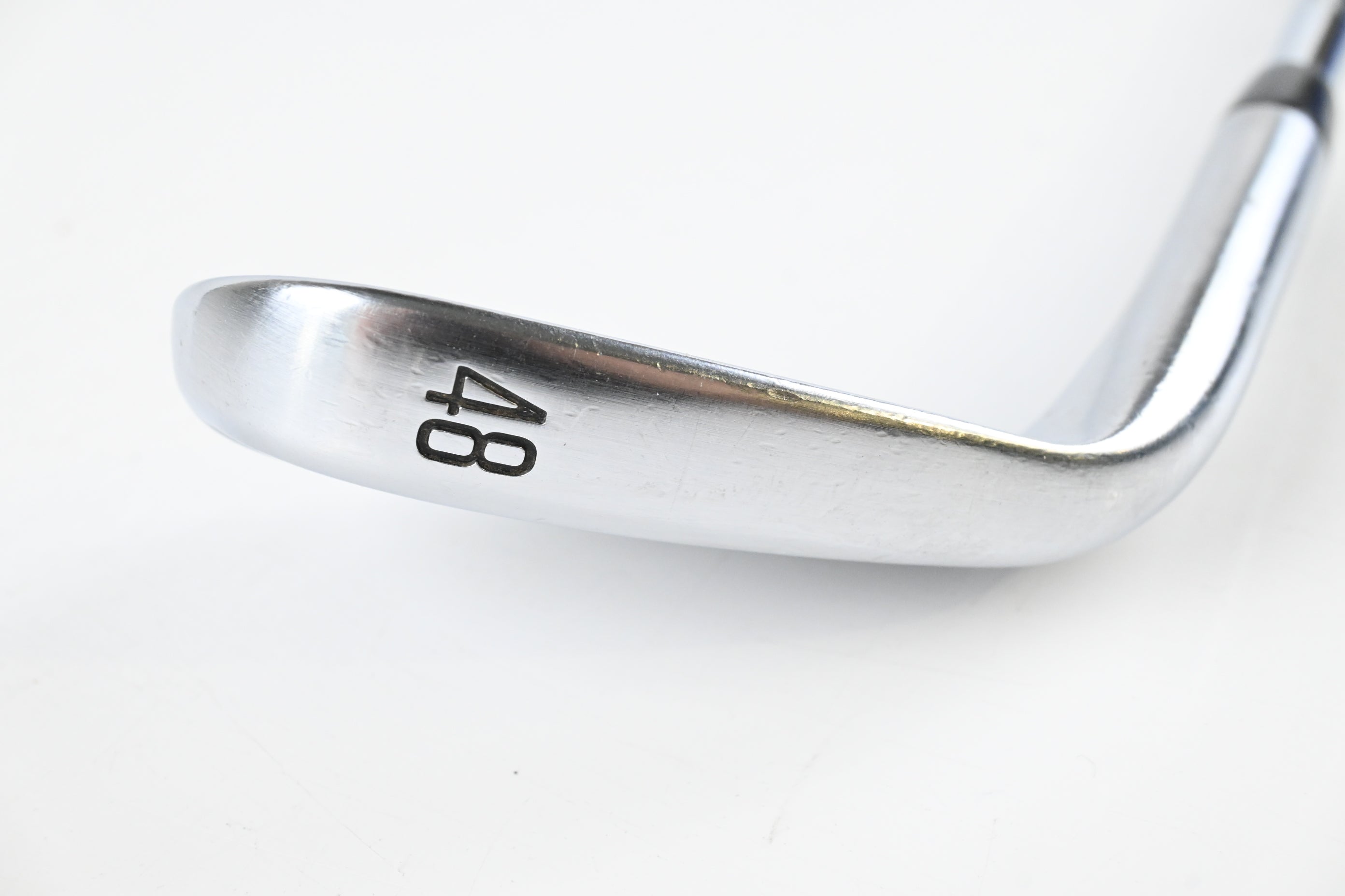 Titleist T100 S 2021 Gap Wedge / 48 Degree / Regular Flex AMT Black R300 Shaft