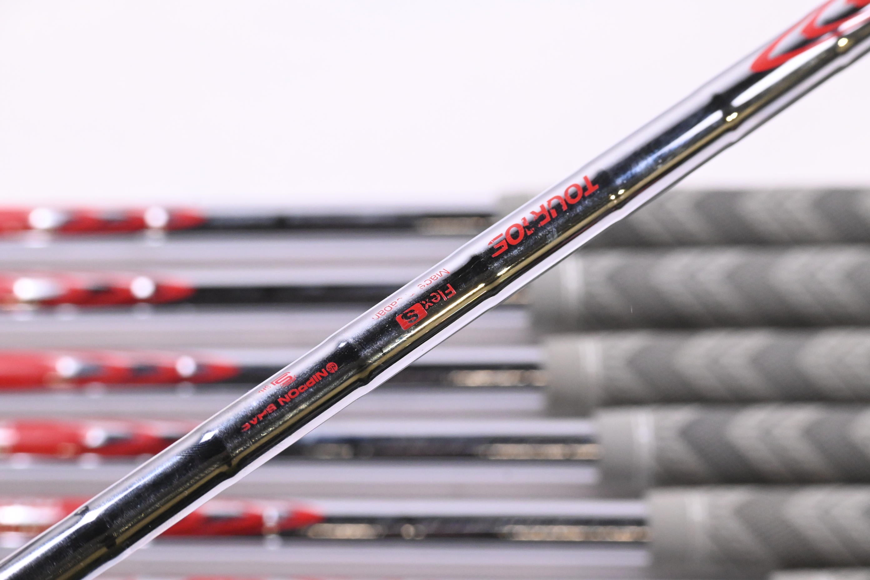 Callaway Apex Ai200 Irons / 5-PW+GW / Stiff Flex N.S.Pro Modus³ Tour 105