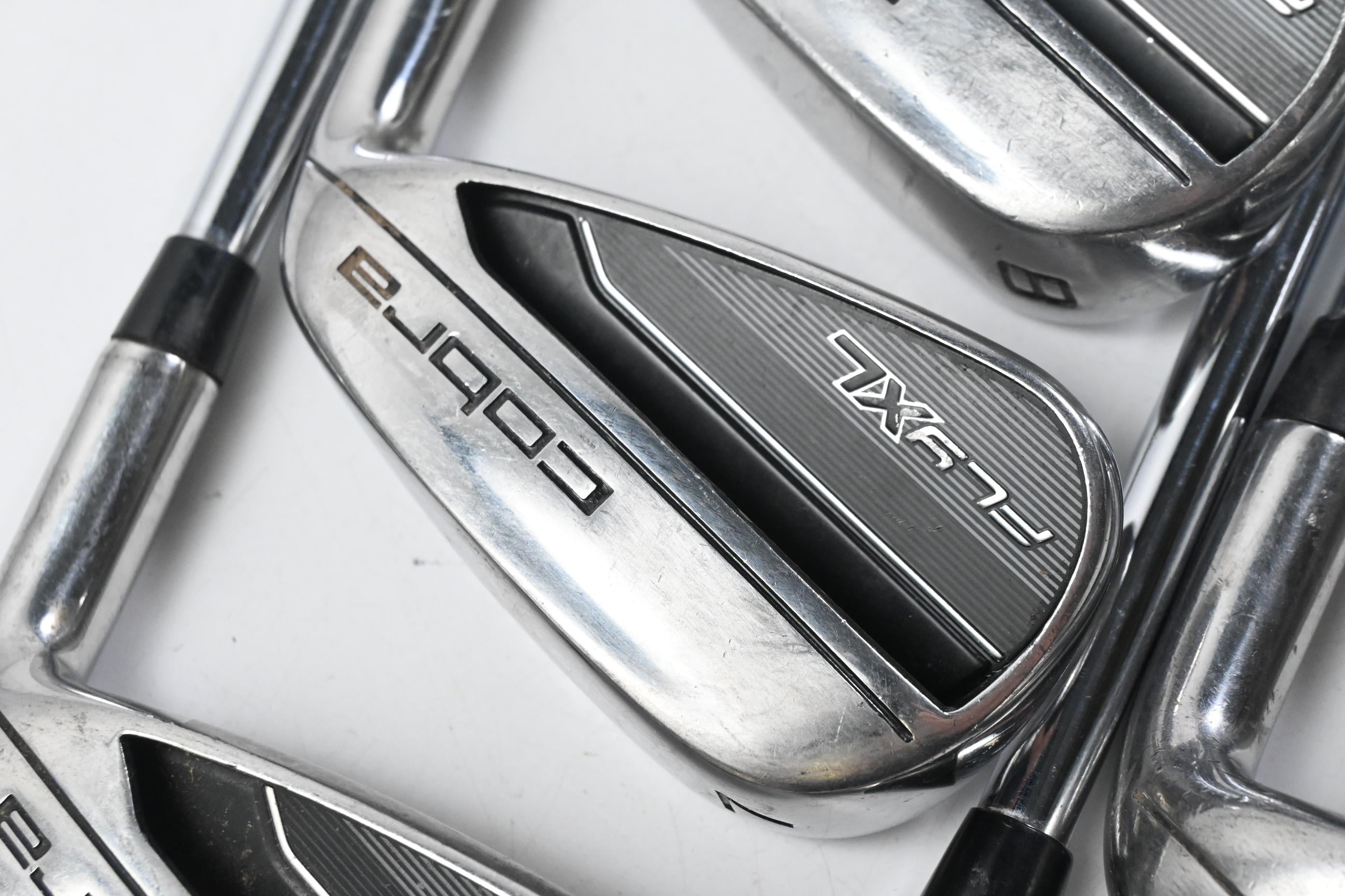 Cobra Fly XL Irons / 6-PW+SW / Regular Flex Cobra XL Shafts