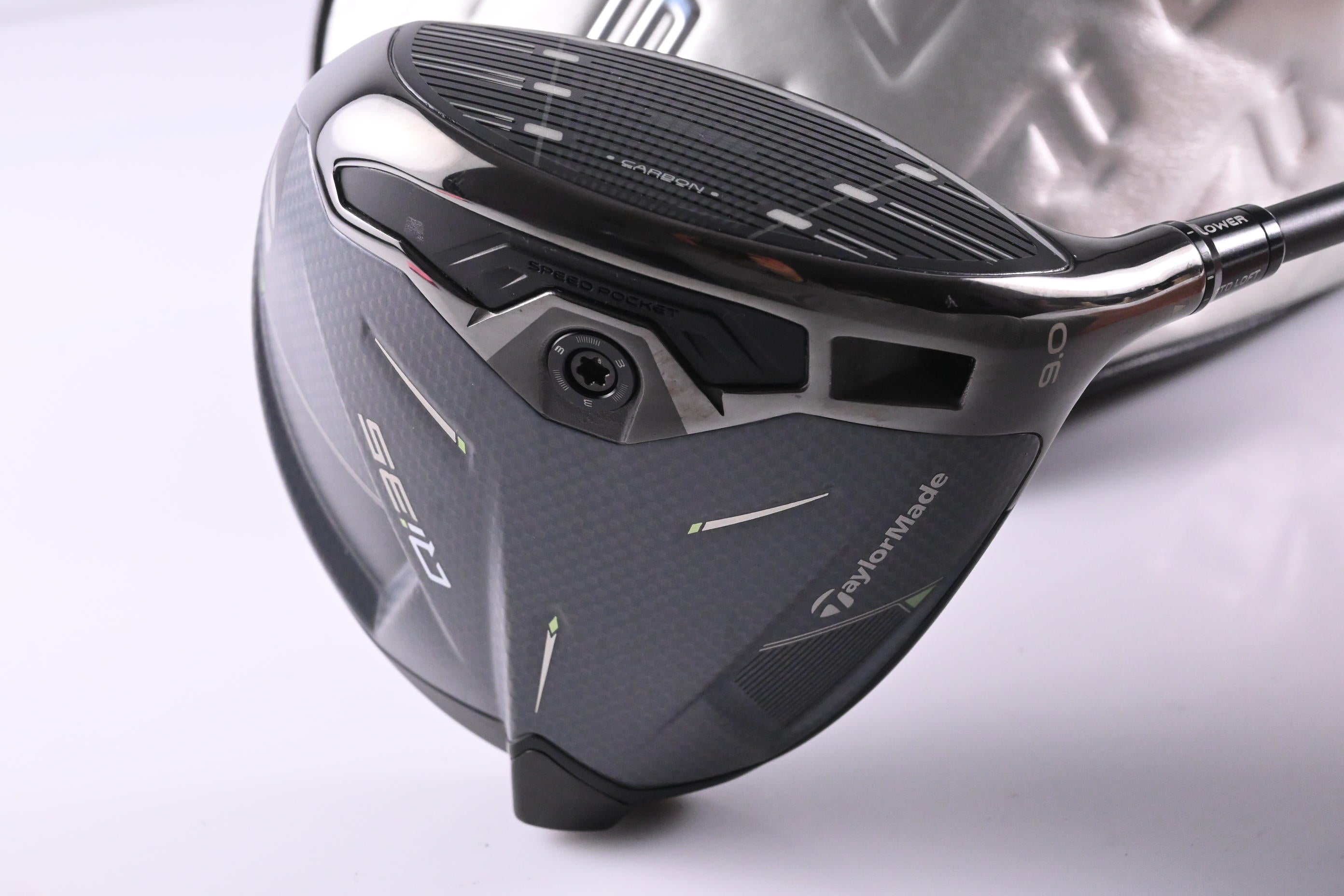 Taylormade Qi35 Driver / 9 Degree / Regular Flex Fujikura Ventus Blue 5 Shaft