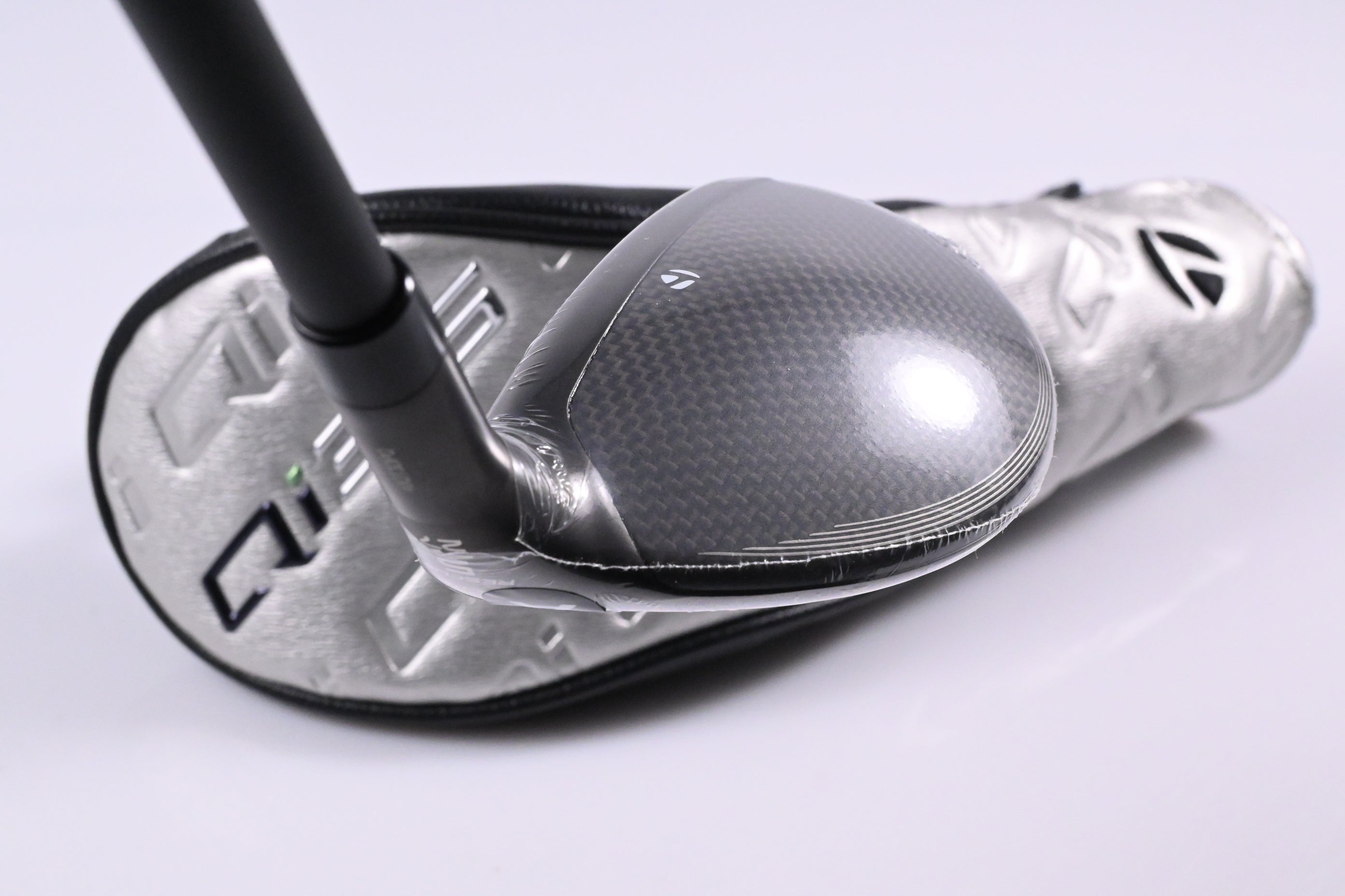 Taylormade Qi35 Max Lite #5 Hybrid / 27 Degree / Senior Flex Vanquish 5 Shaft