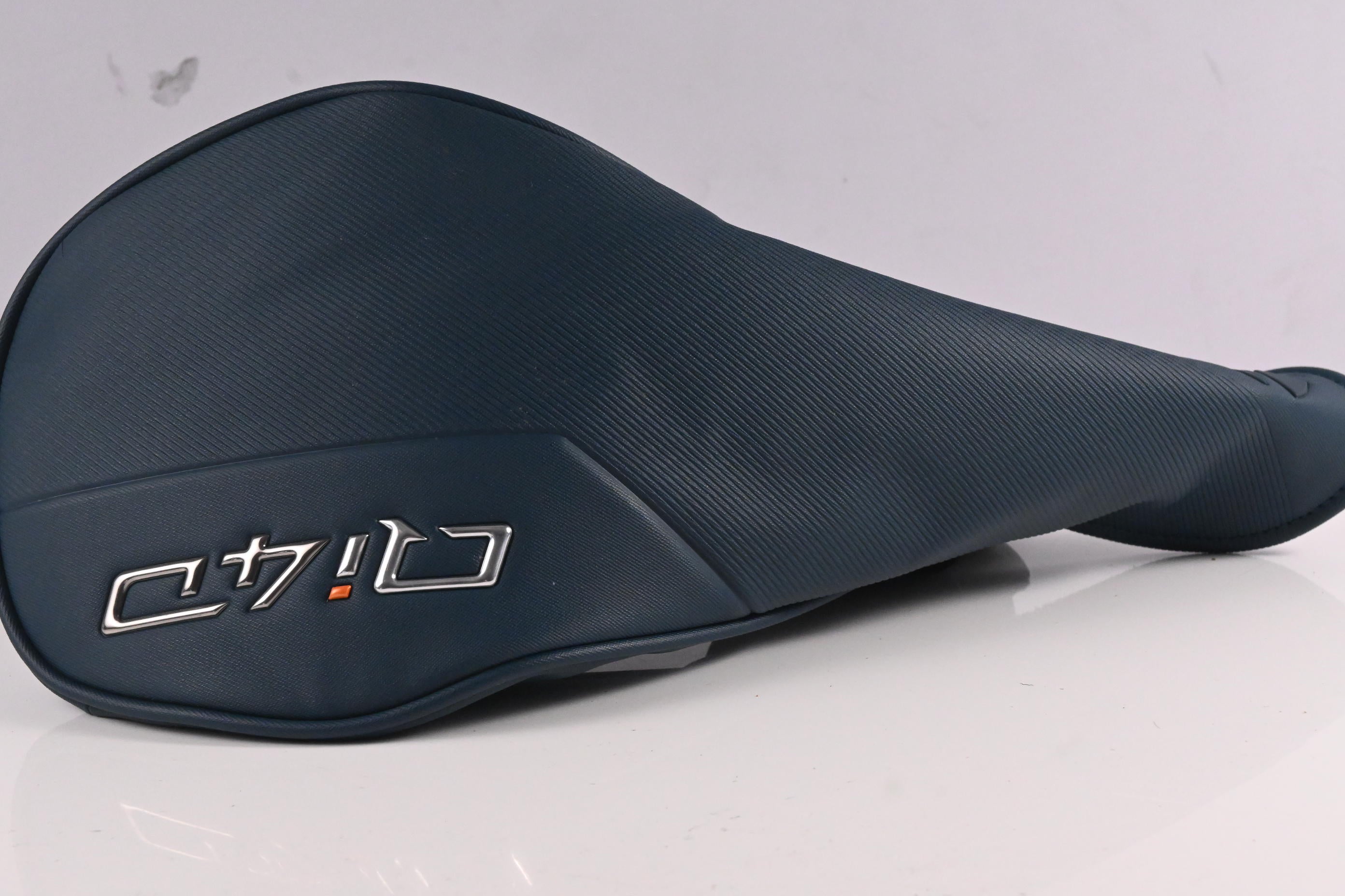 Taylormade Qi4D Driver / 10.5 Degree / Regular Flex Mitsubishi Reax 50 Shaft