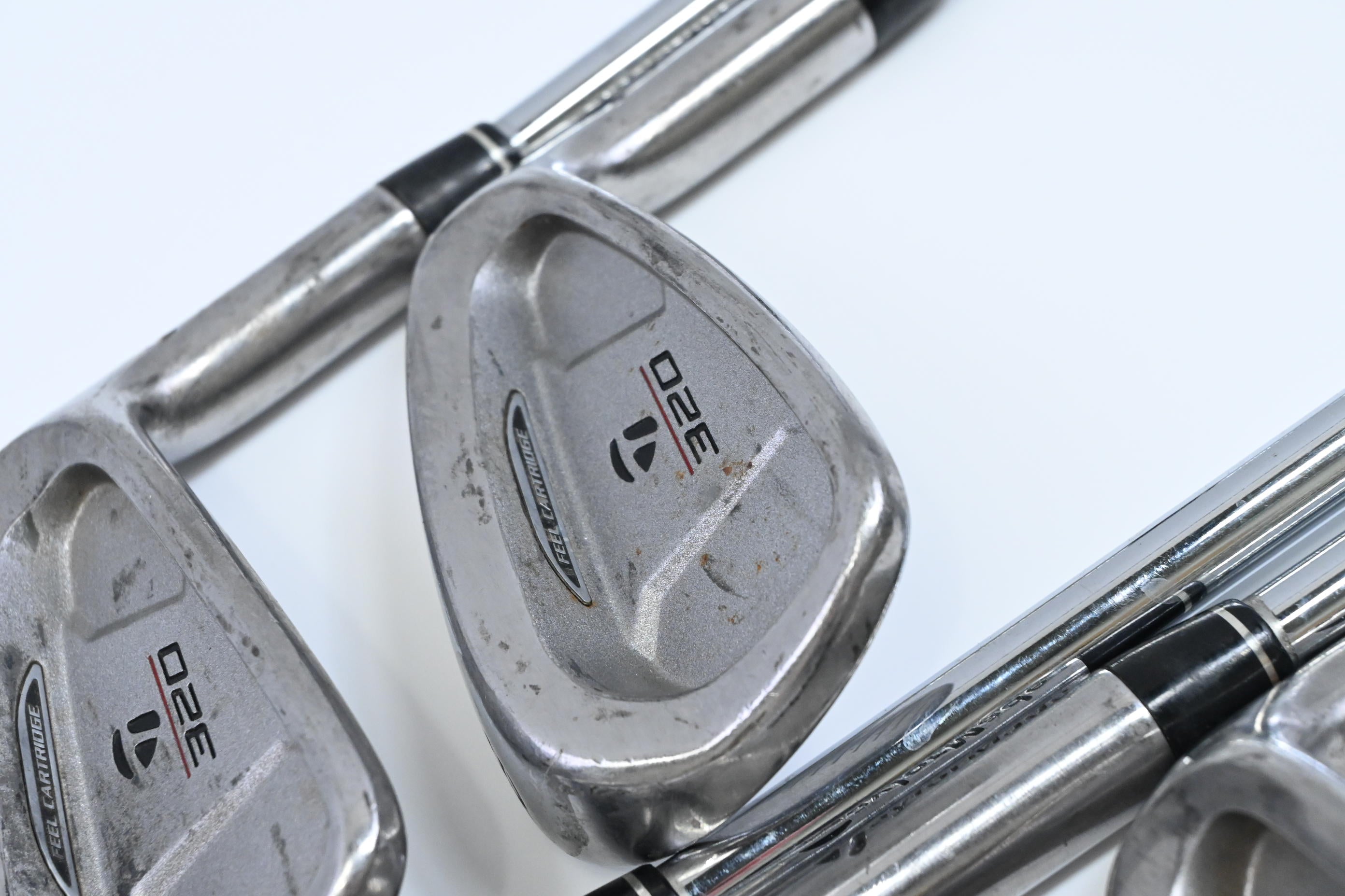 Taylormade 320 Steel Irons / 7-PW+SW / Regular Flex Taylormade Flighted Rifle 80