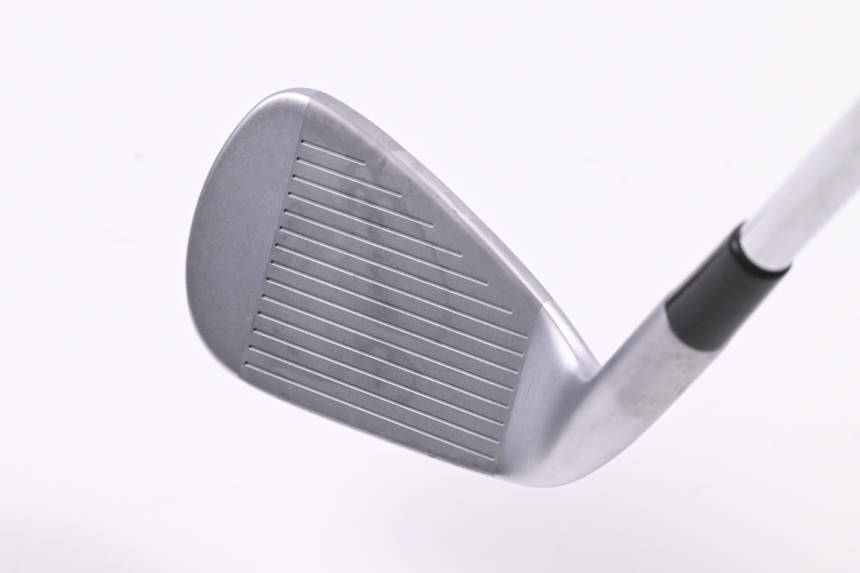 Taylormade P790 2023  #8 Iron / Stiff Flex Dynamic Gold S300 Shaft