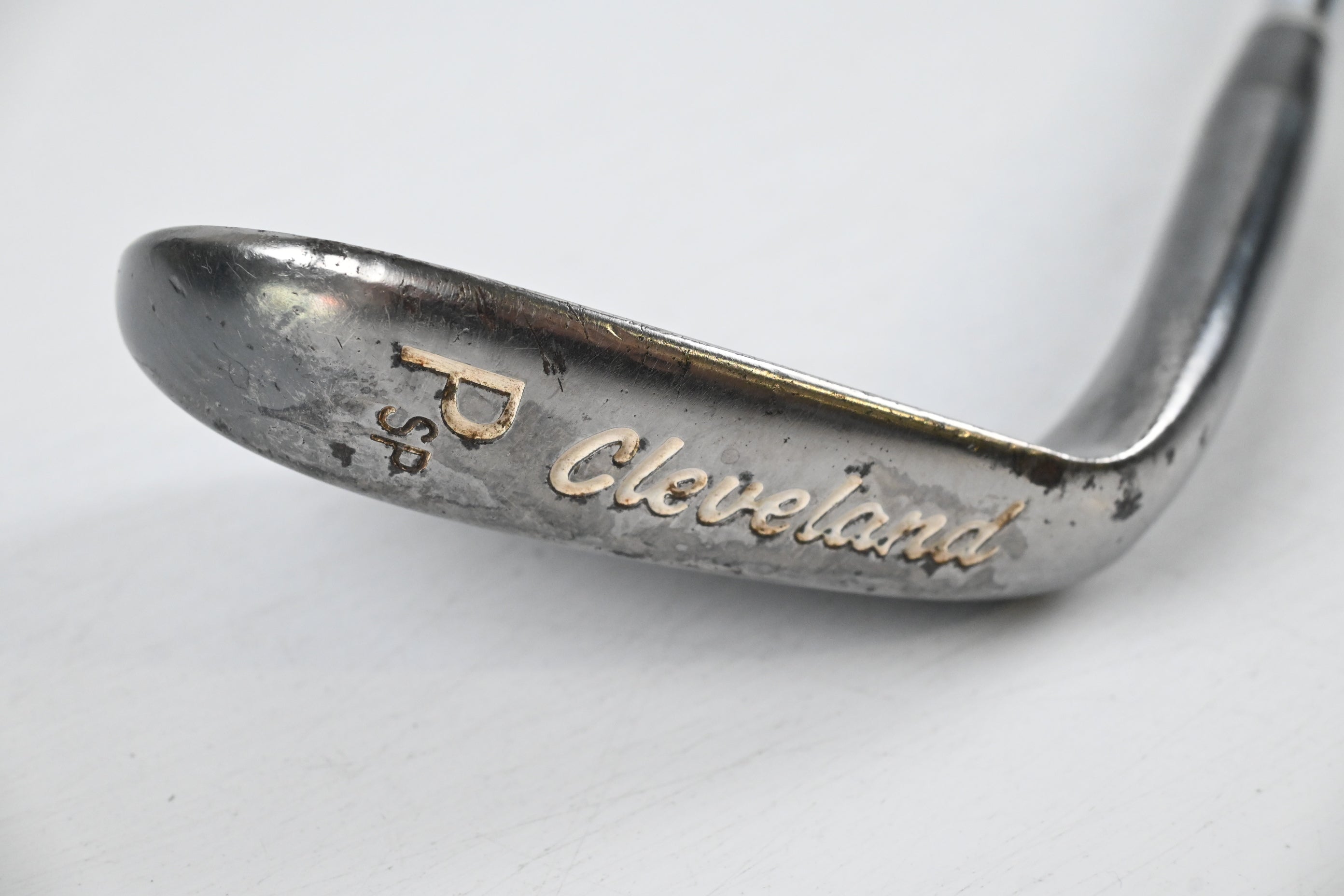 Cleveland 588 Tour Action Pitching Wedge / 49 Degree / Wedge Flex Steel Shaft